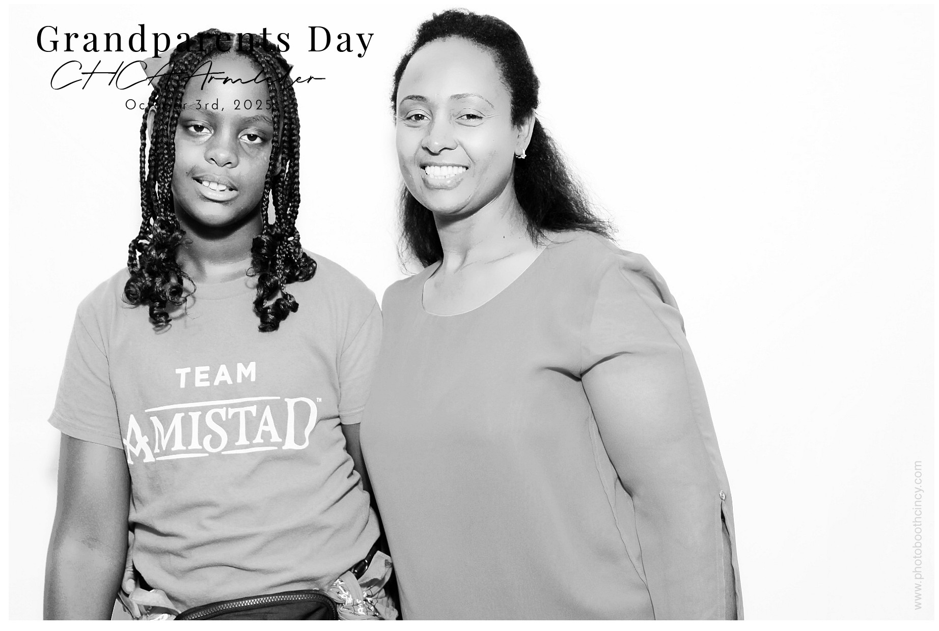 Grandparent's Day 2025! | View more photos from the event at gallery.photoboothcincy.com/u/PhotoBoothCincy/Grandparents-Day-2025