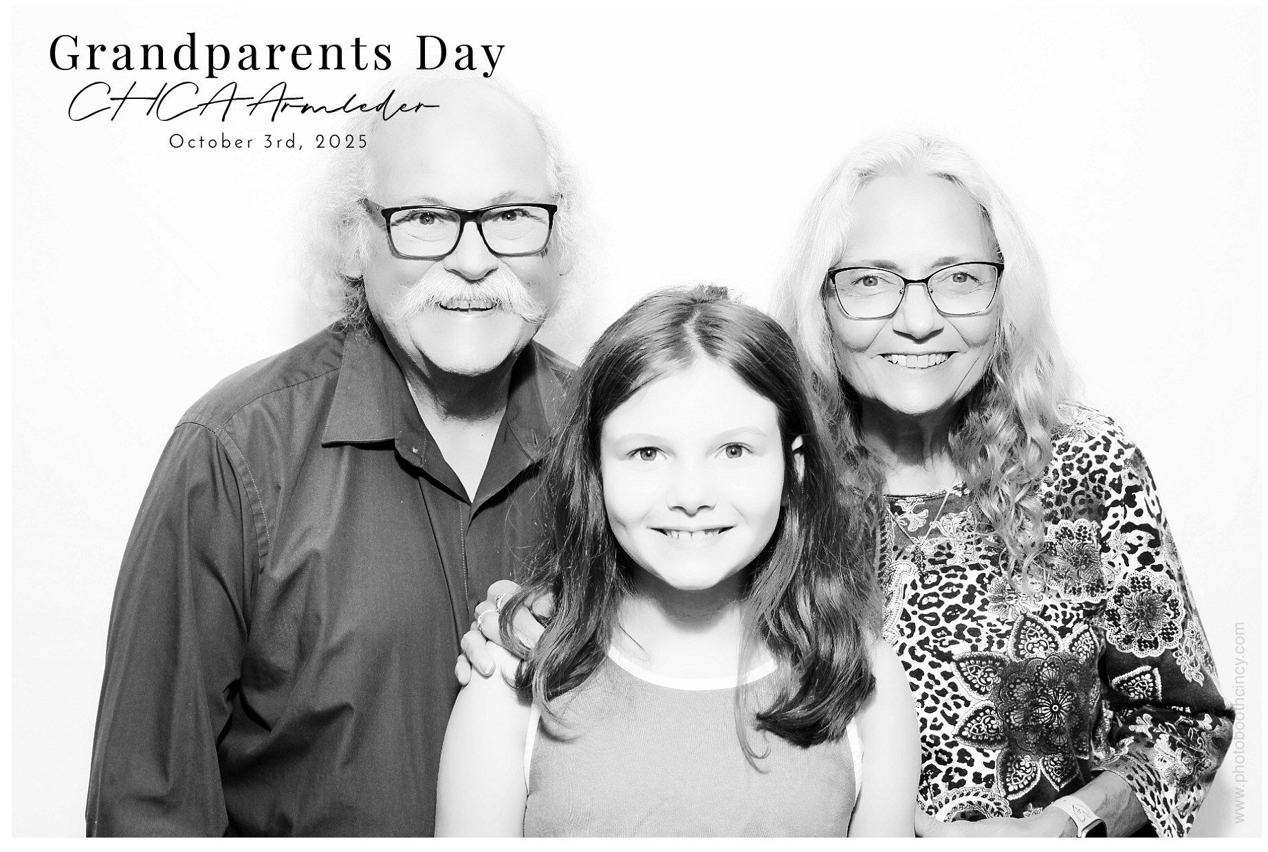 Grandparent's Day 2025! | View more photos from the event at gallery.photoboothcincy.com/u/PhotoBoothCincy/Grandparents-Day-2025