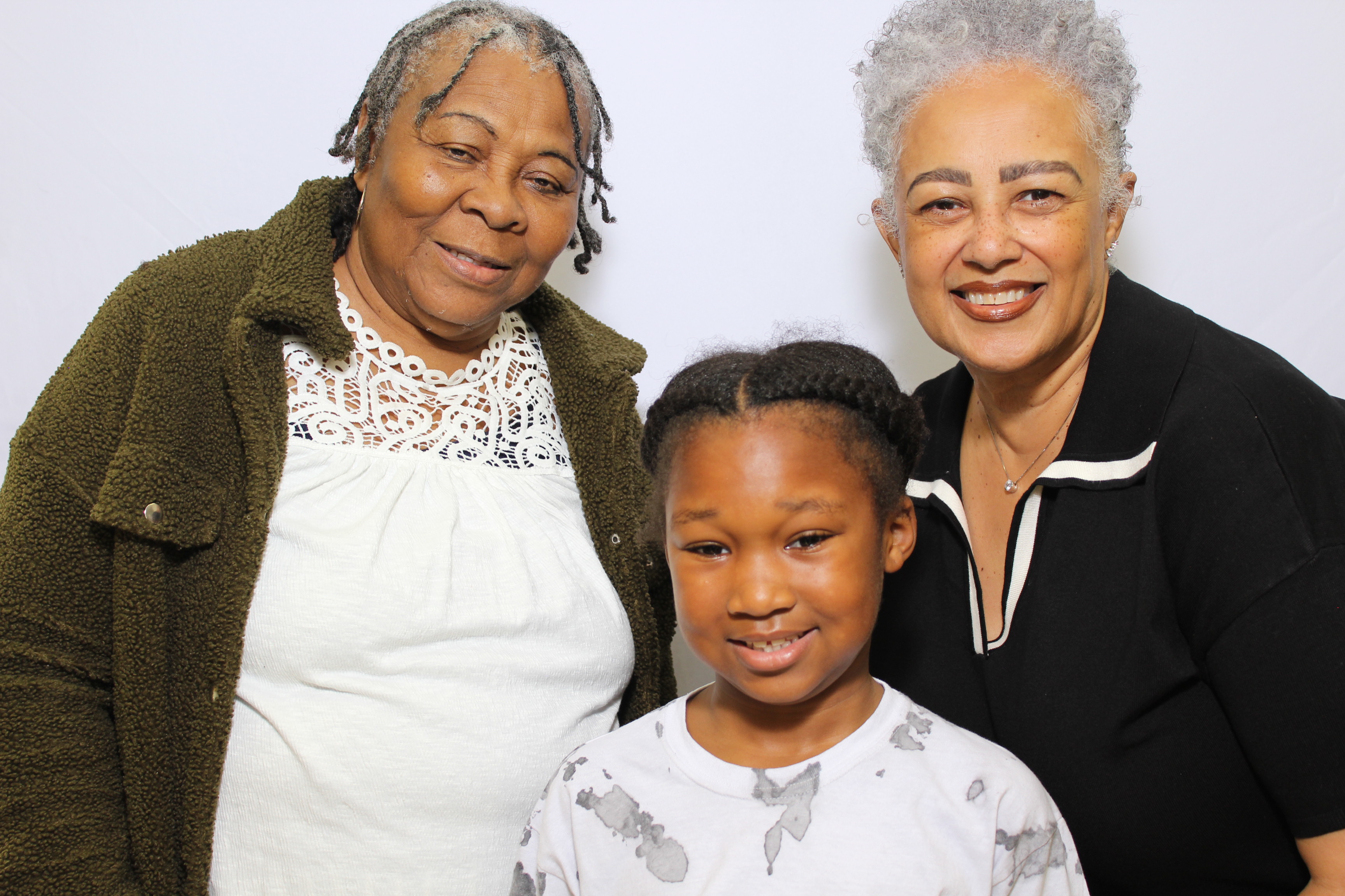 Grandparent's Day 2025! | View more photos from the event at gallery.photoboothcincy.com/u/PhotoBoothCincy/Grandparents-Day-2025