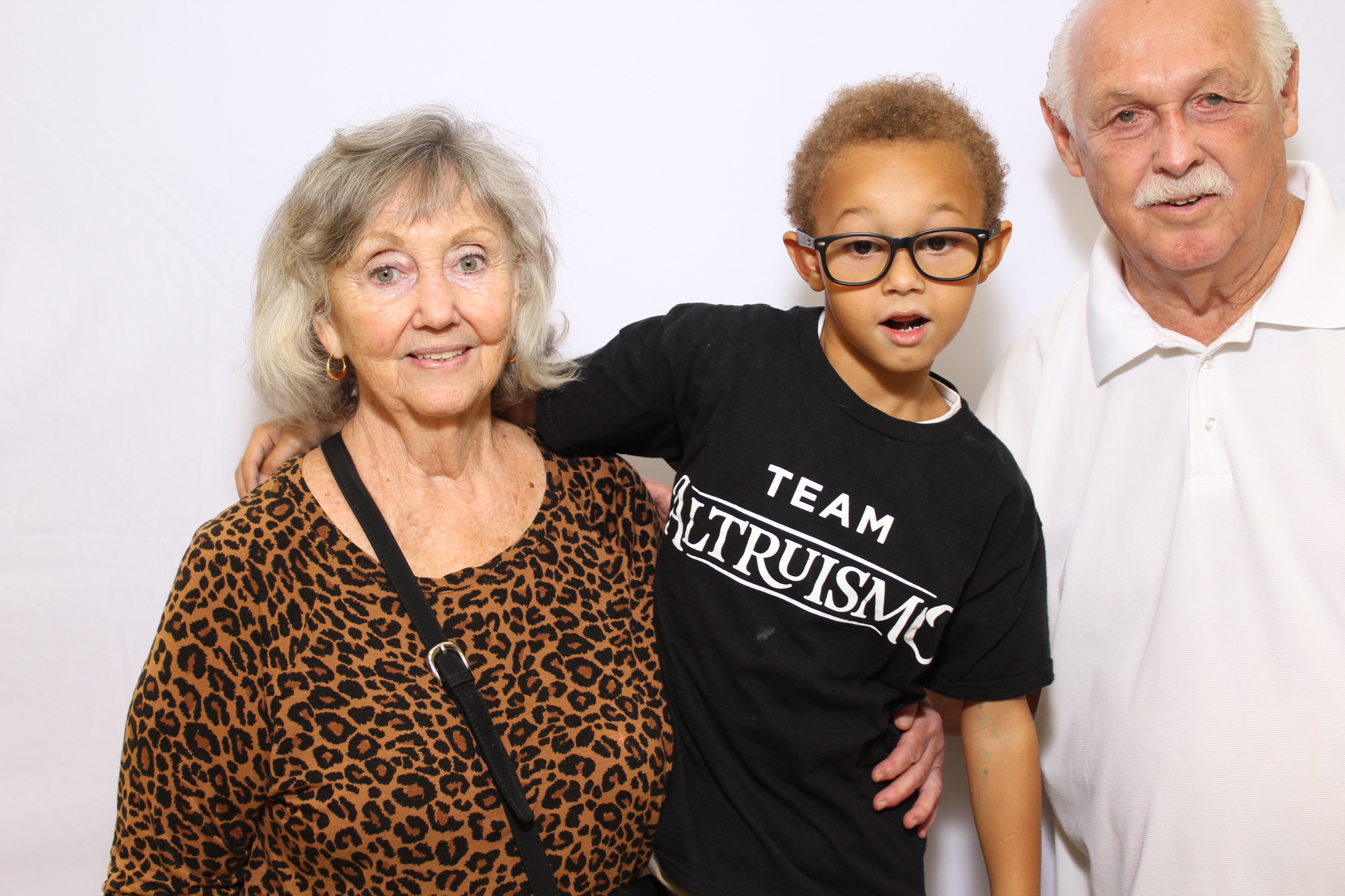 Grandparent's Day 2025! | View more photos from the event at gallery.photoboothcincy.com/u/PhotoBoothCincy/Grandparents-Day-2025