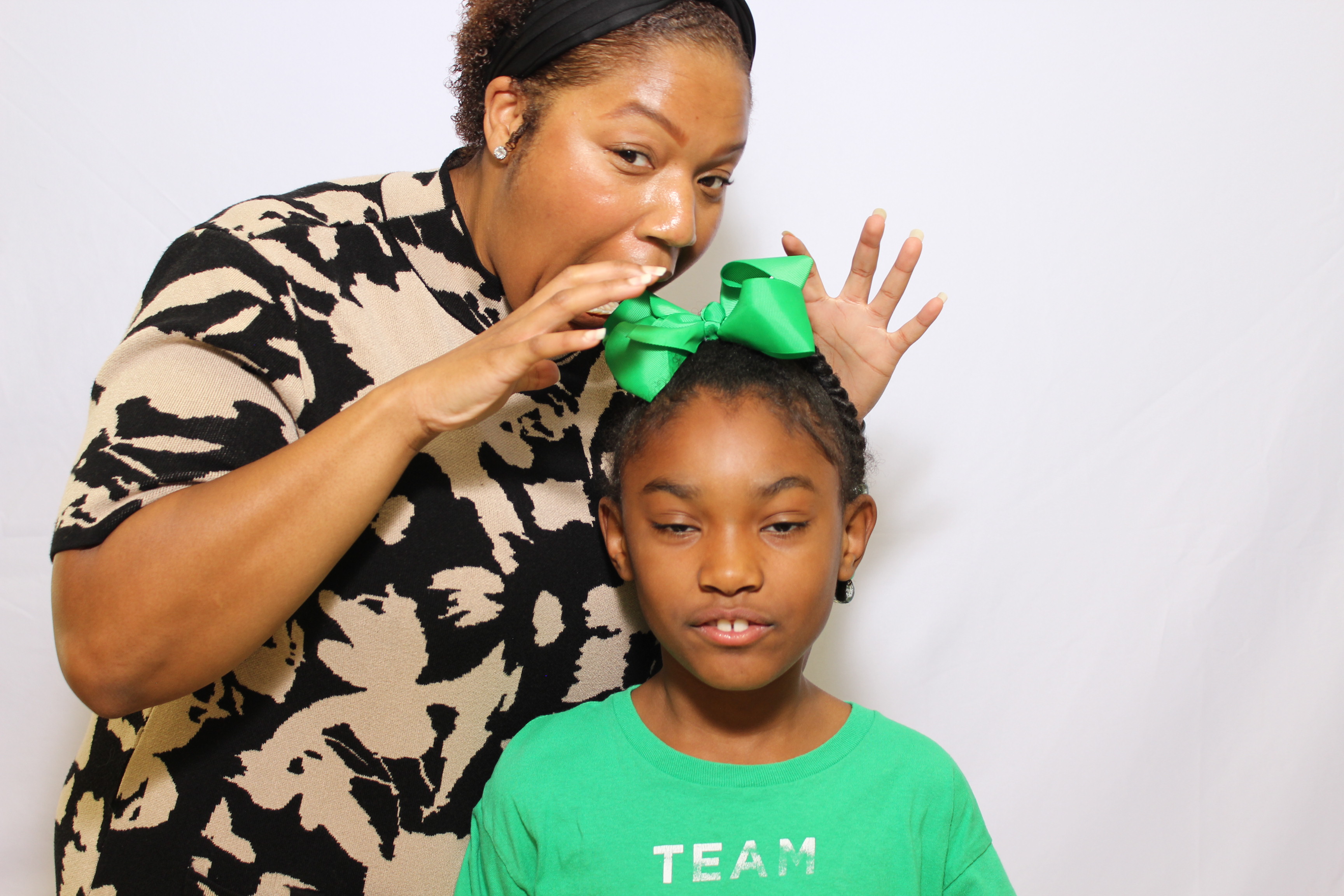 Grandparent's Day 2025! | View more photos from the event at gallery.photoboothcincy.com/u/PhotoBoothCincy/Grandparents-Day-2025