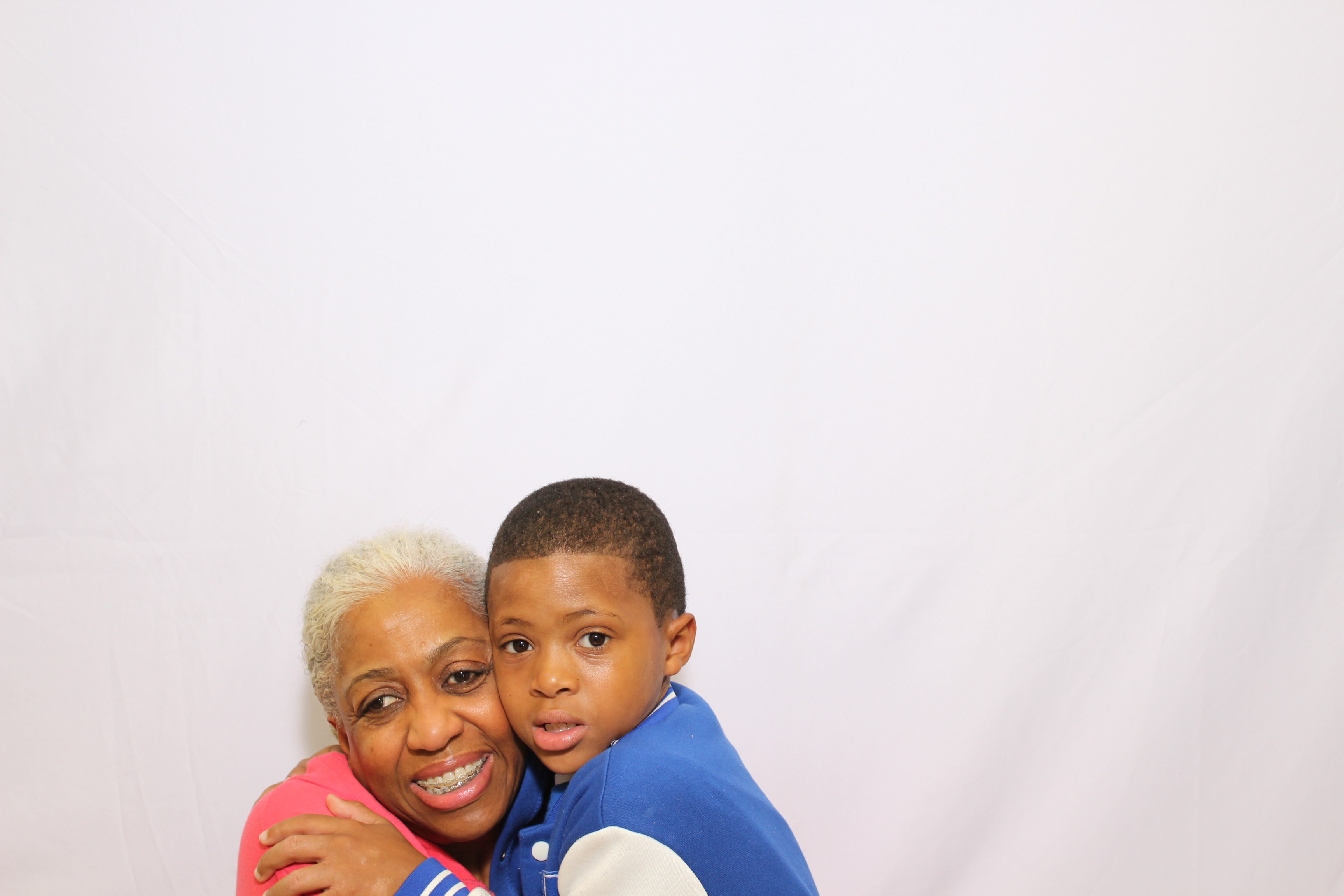 Grandparent's Day 2025! | View more photos from the event at gallery.photoboothcincy.com/u/PhotoBoothCincy/Grandparents-Day-2025
