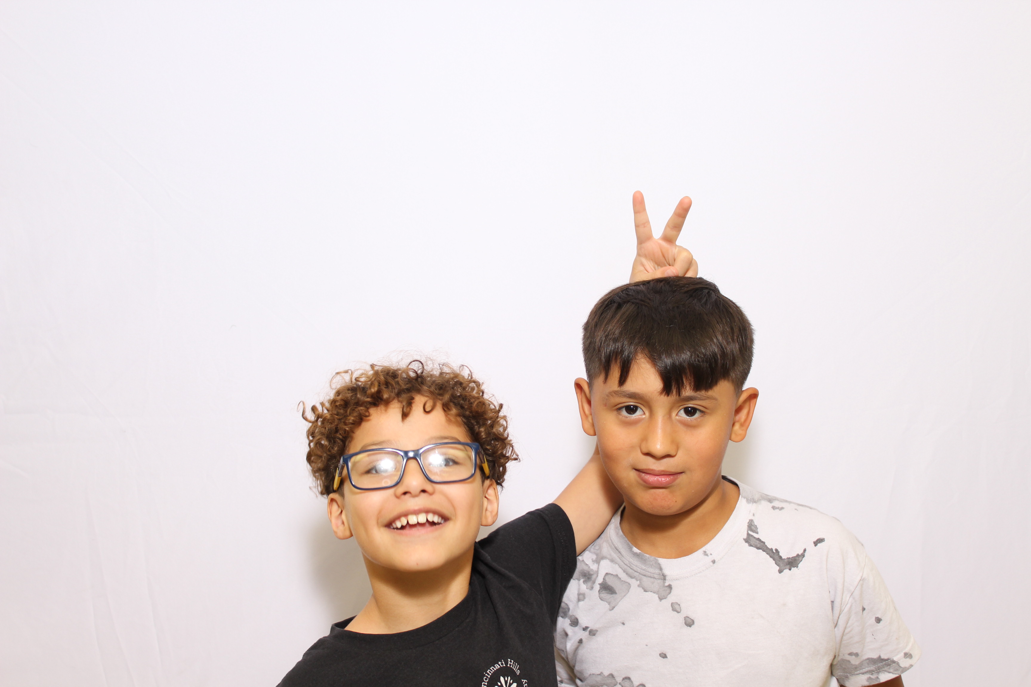 Grandparent's Day 2025! | View more photos from the event at gallery.photoboothcincy.com/u/PhotoBoothCincy/Grandparents-Day-2025