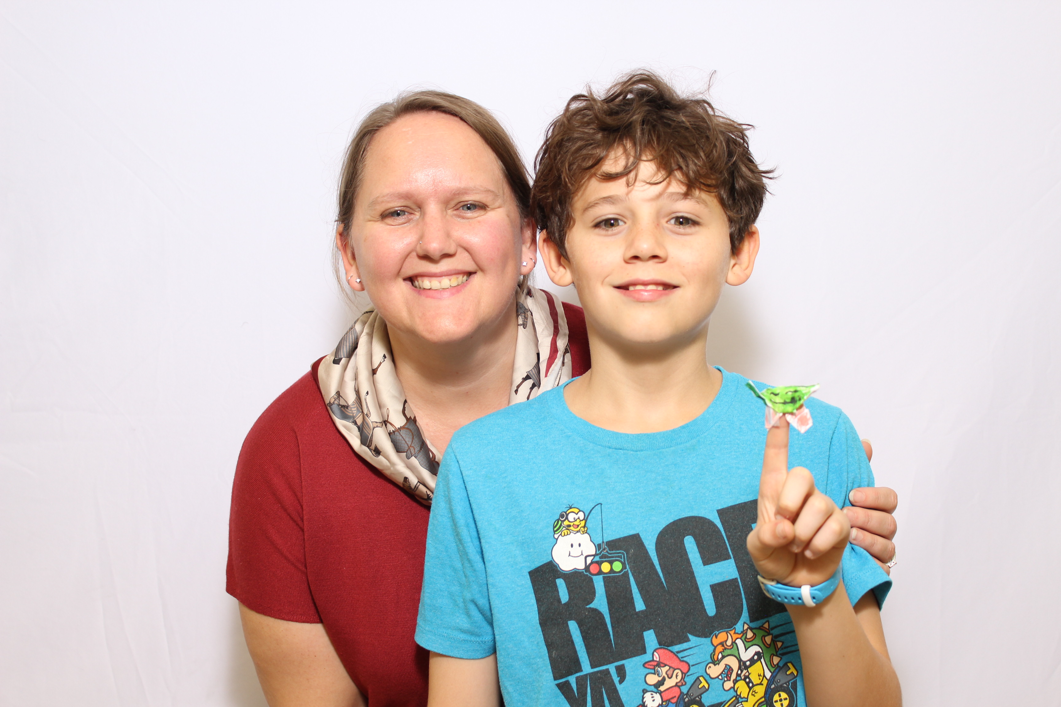 Grandparent's Day 2025! | View more photos from the event at gallery.photoboothcincy.com/u/PhotoBoothCincy/Grandparents-Day-2025