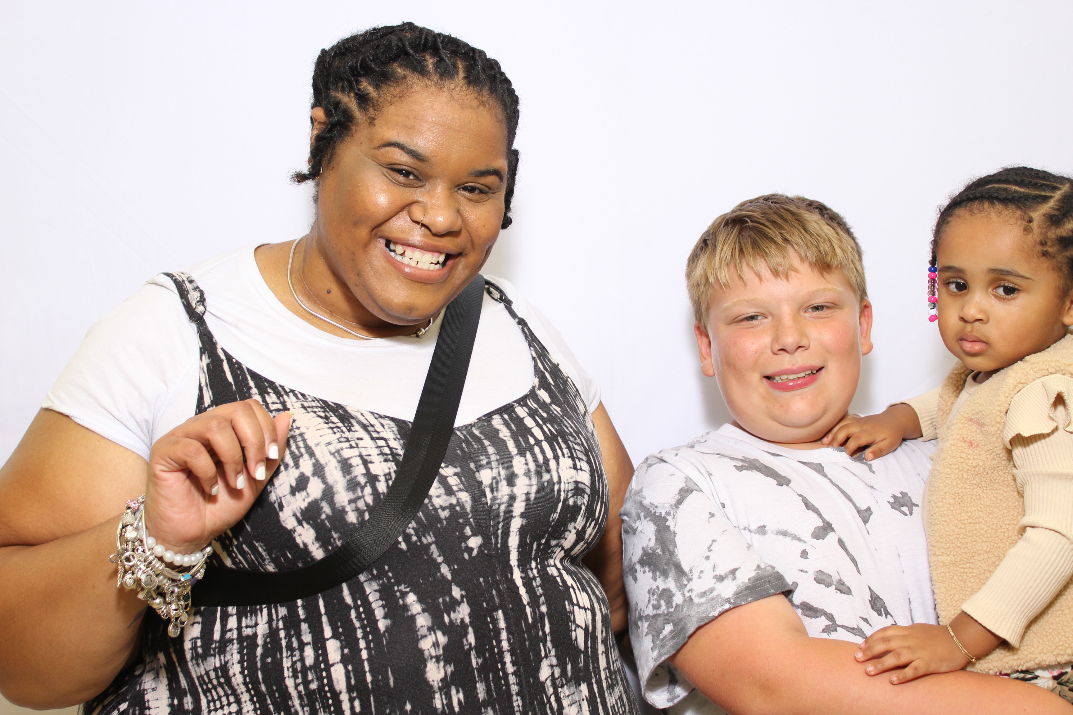 Grandparent's Day 2025! | View more photos from the event at gallery.photoboothcincy.com/u/PhotoBoothCincy/Grandparents-Day-2025