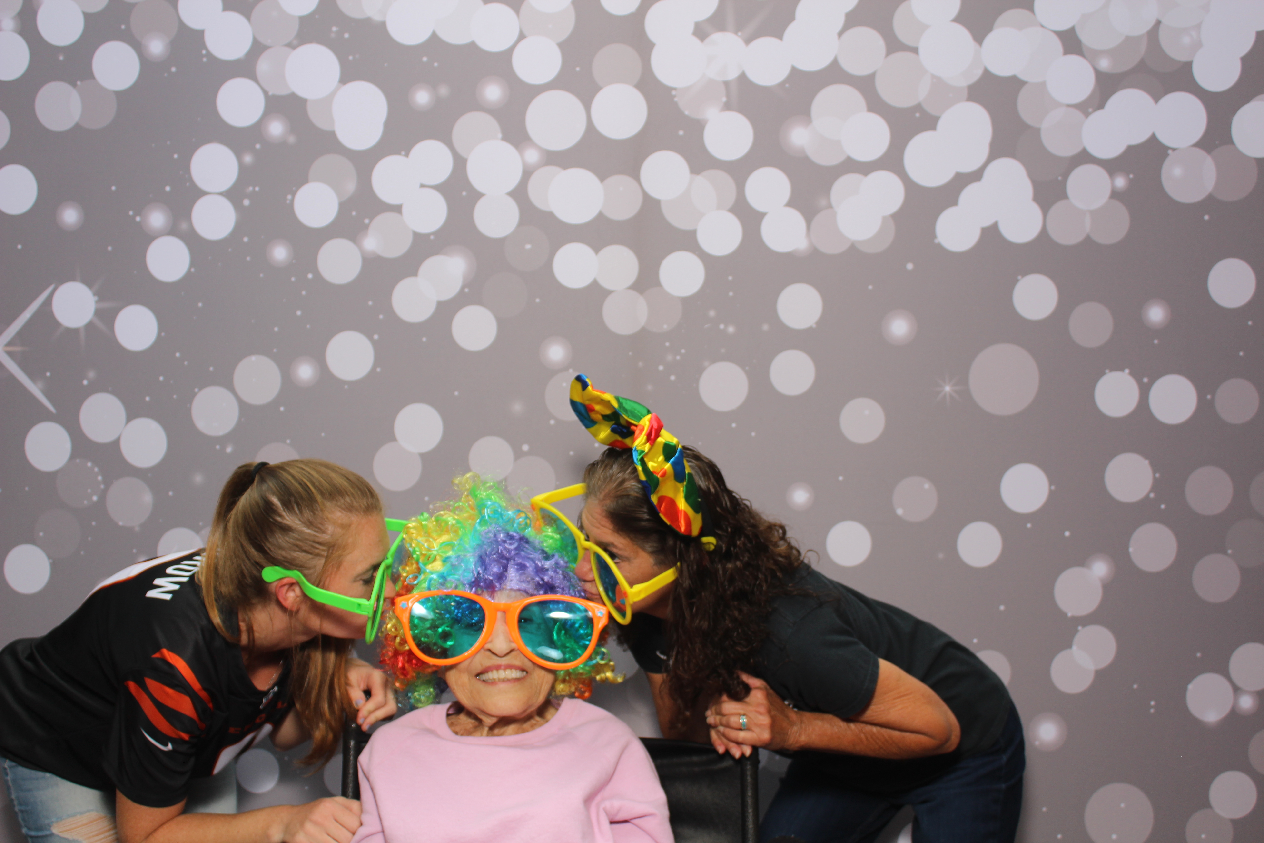 Grandparent's Day | View more photos from the event at gallery.photoboothcincy.com/u/PhotoBoothCincy/Grandparents-Day