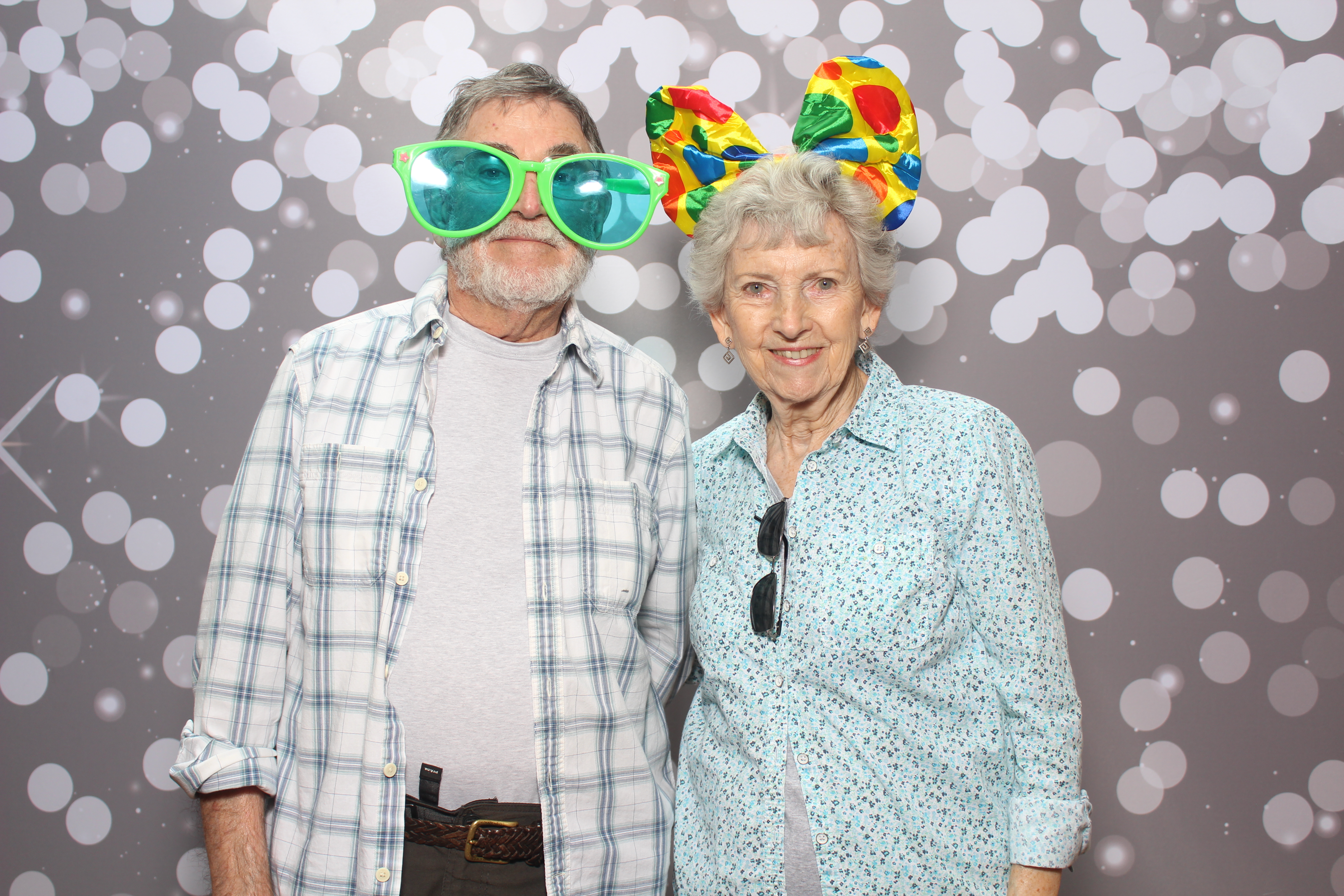 Grandparent's Day | View more photos from the event at gallery.photoboothcincy.com/u/PhotoBoothCincy/Grandparents-Day