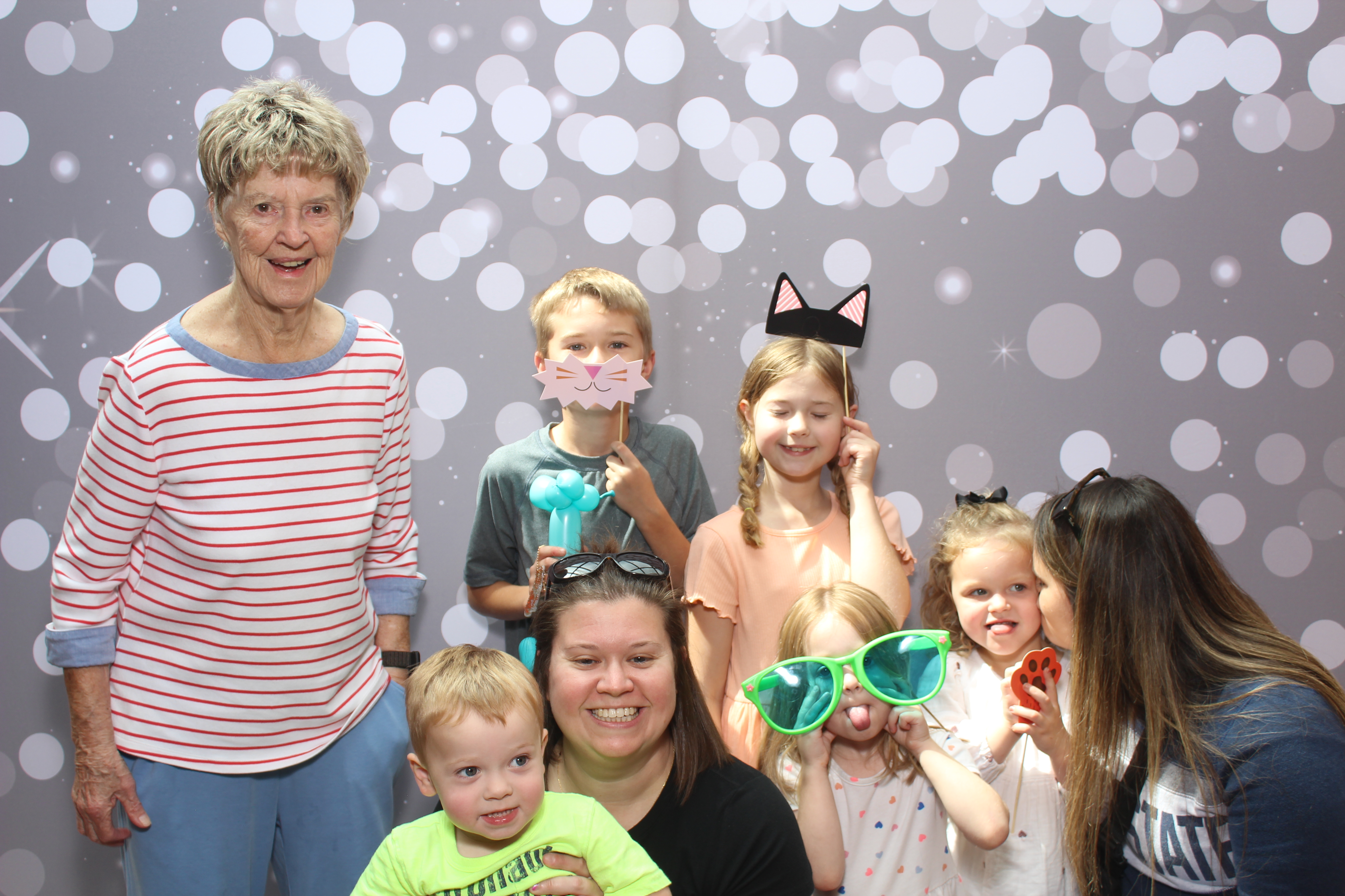 Grandparent's Day | View more photos from the event at gallery.photoboothcincy.com/u/PhotoBoothCincy/Grandparents-Day
