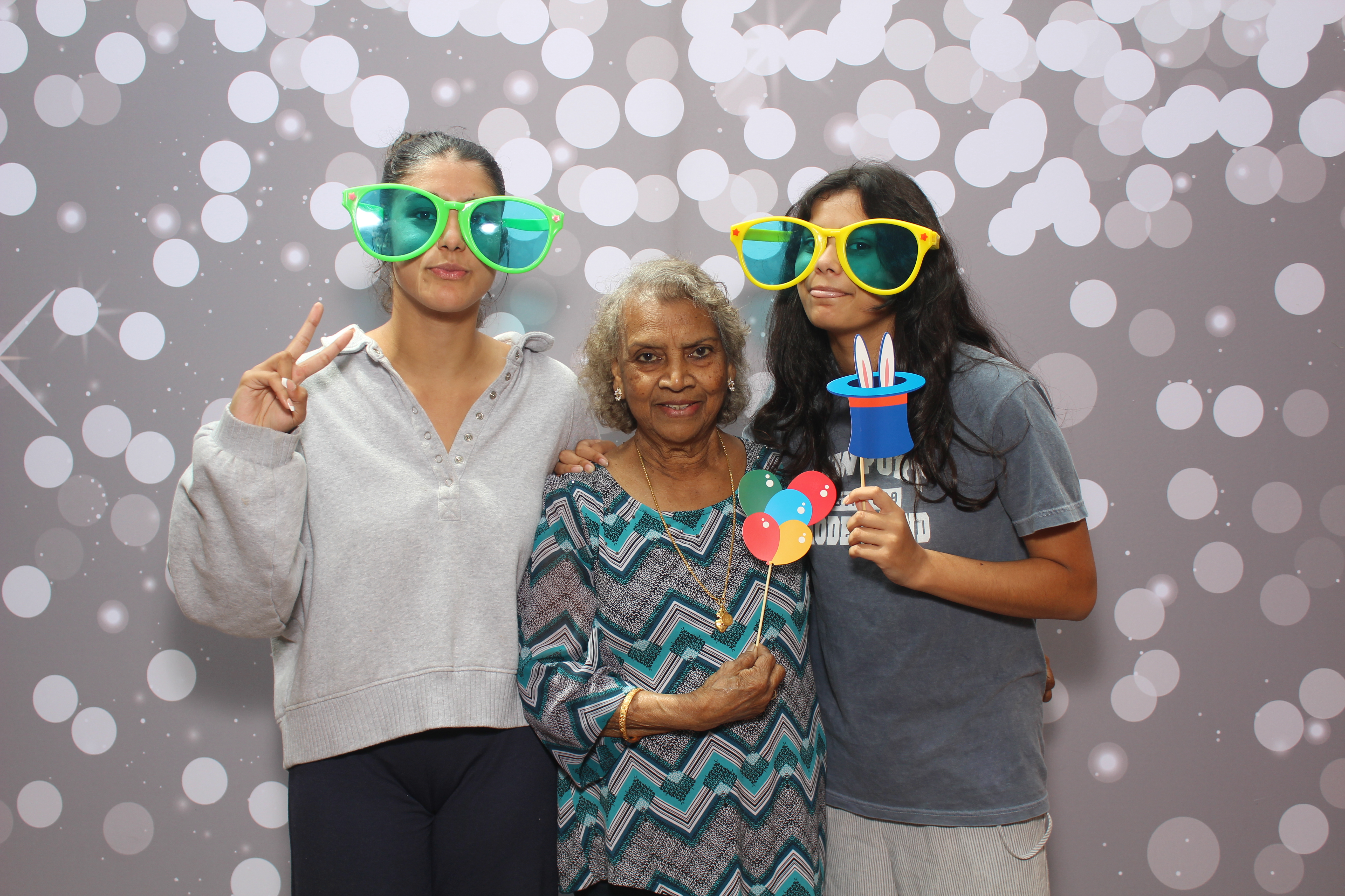 Grandparent's Day | View more photos from the event at gallery.photoboothcincy.com/u/PhotoBoothCincy/Grandparents-Day