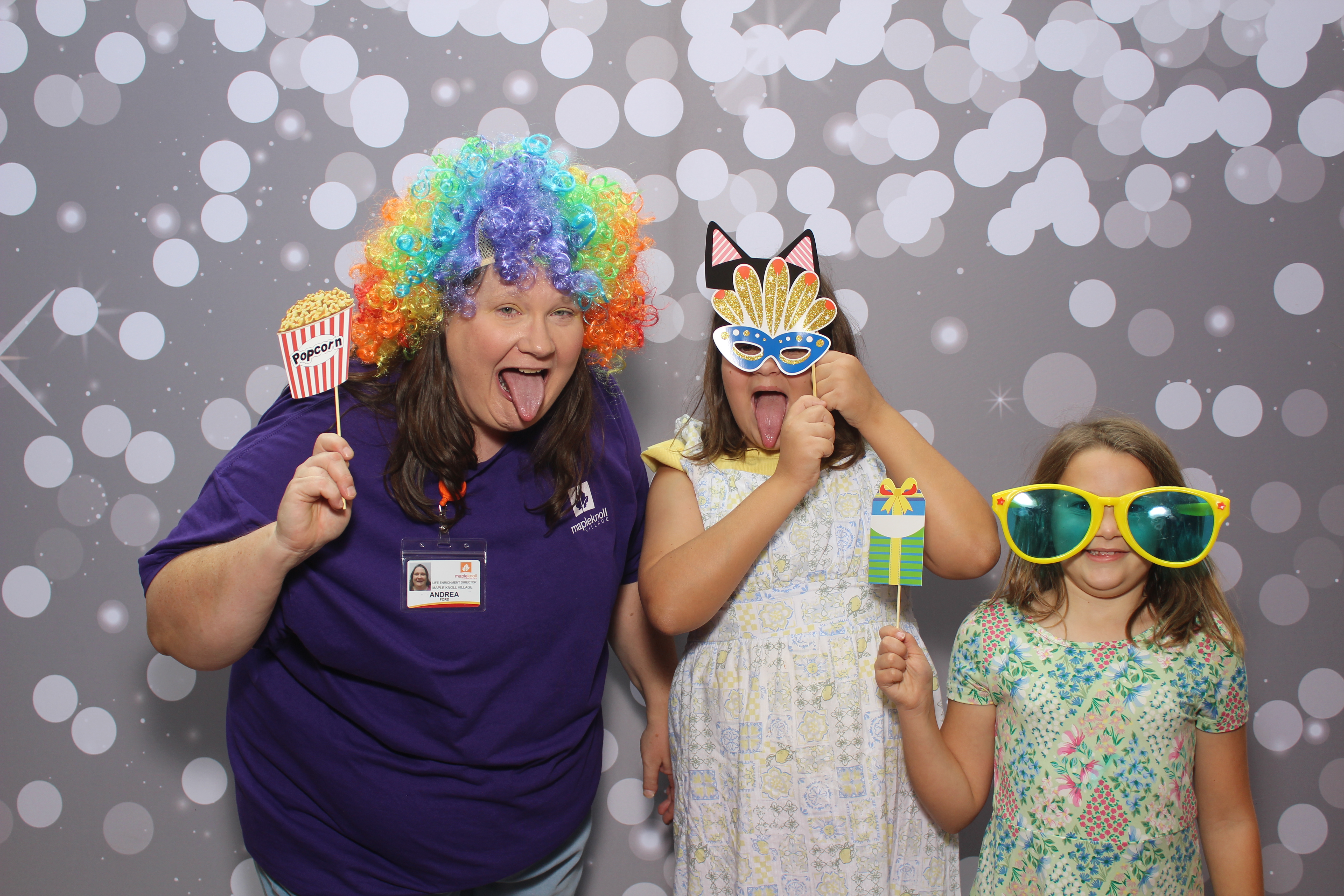 Grandparent's Day | View more photos from the event at gallery.photoboothcincy.com/u/PhotoBoothCincy/Grandparents-Day