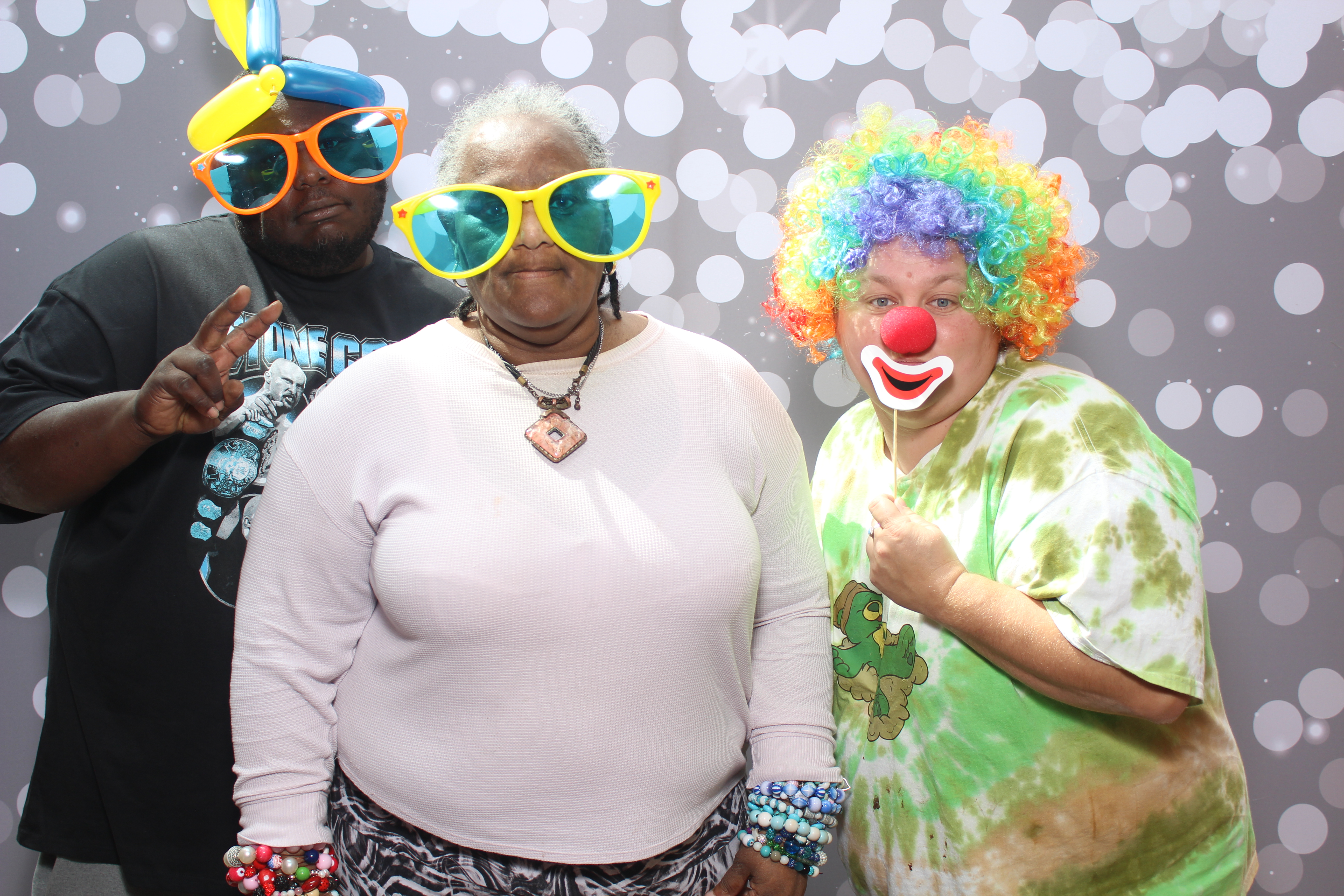 Grandparent's Day | View more photos from the event at gallery.photoboothcincy.com/u/PhotoBoothCincy/Grandparents-Day