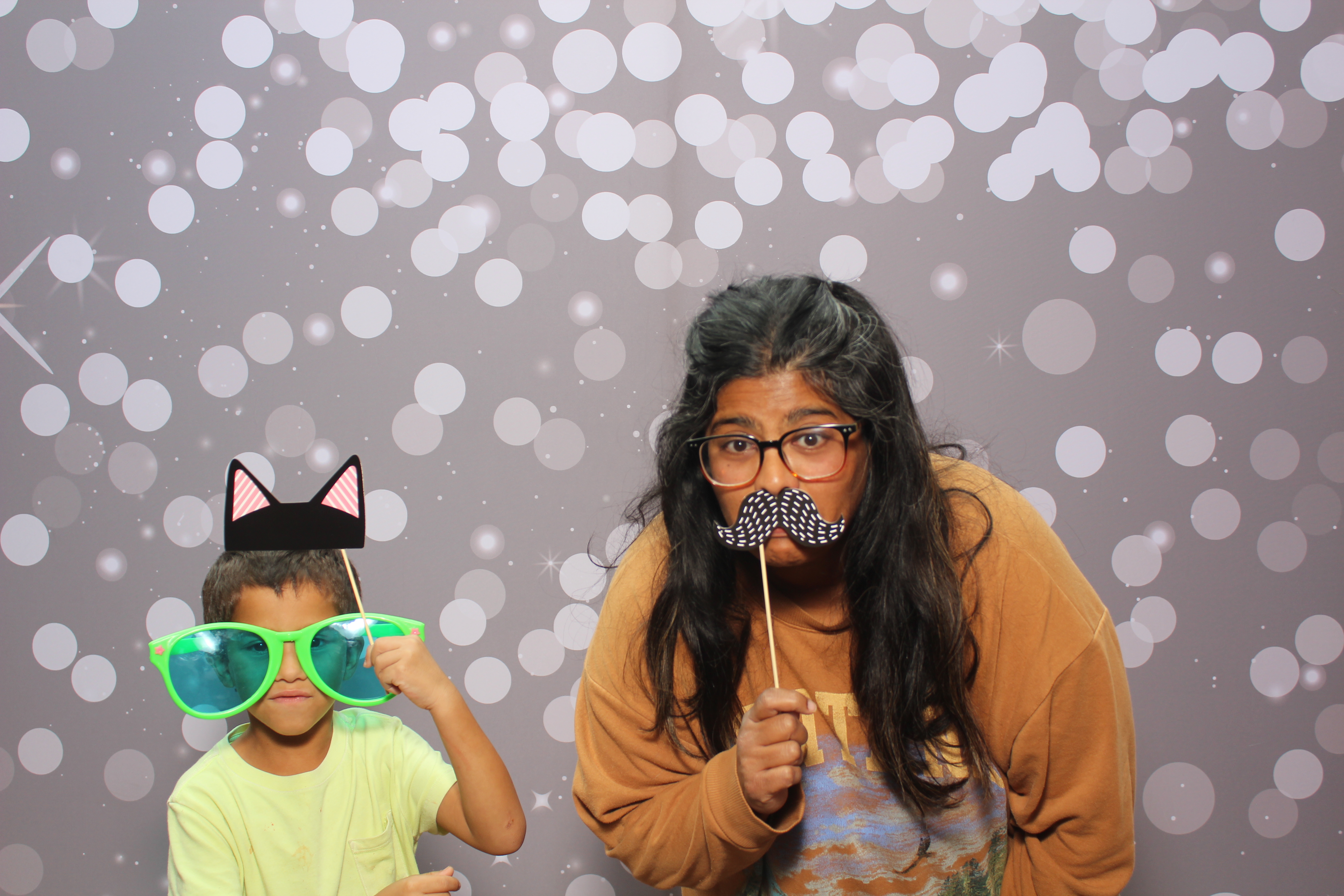 Grandparent's Day | View more photos from the event at gallery.photoboothcincy.com/u/PhotoBoothCincy/Grandparents-Day
