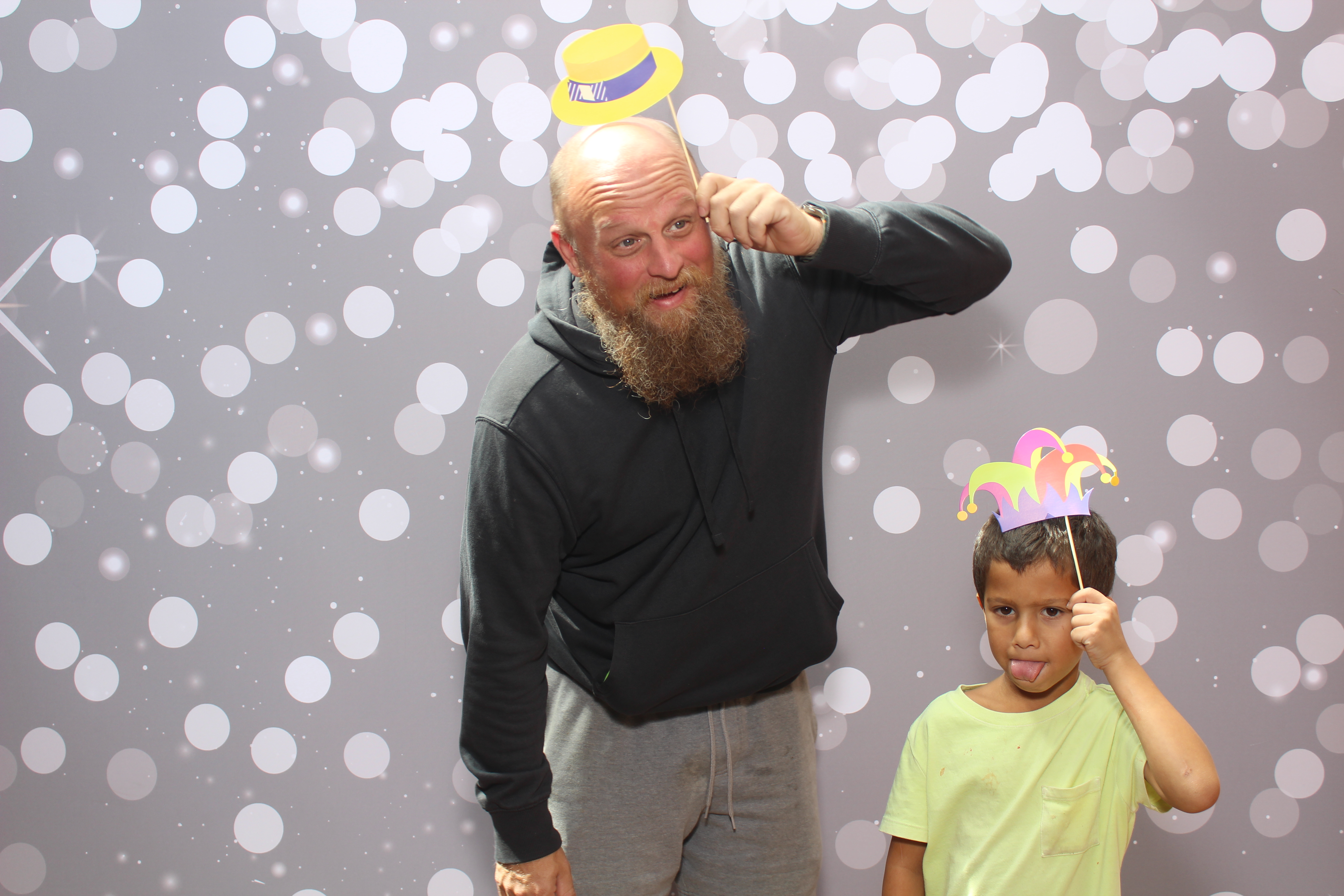 Grandparent's Day | View more photos from the event at gallery.photoboothcincy.com/u/PhotoBoothCincy/Grandparents-Day