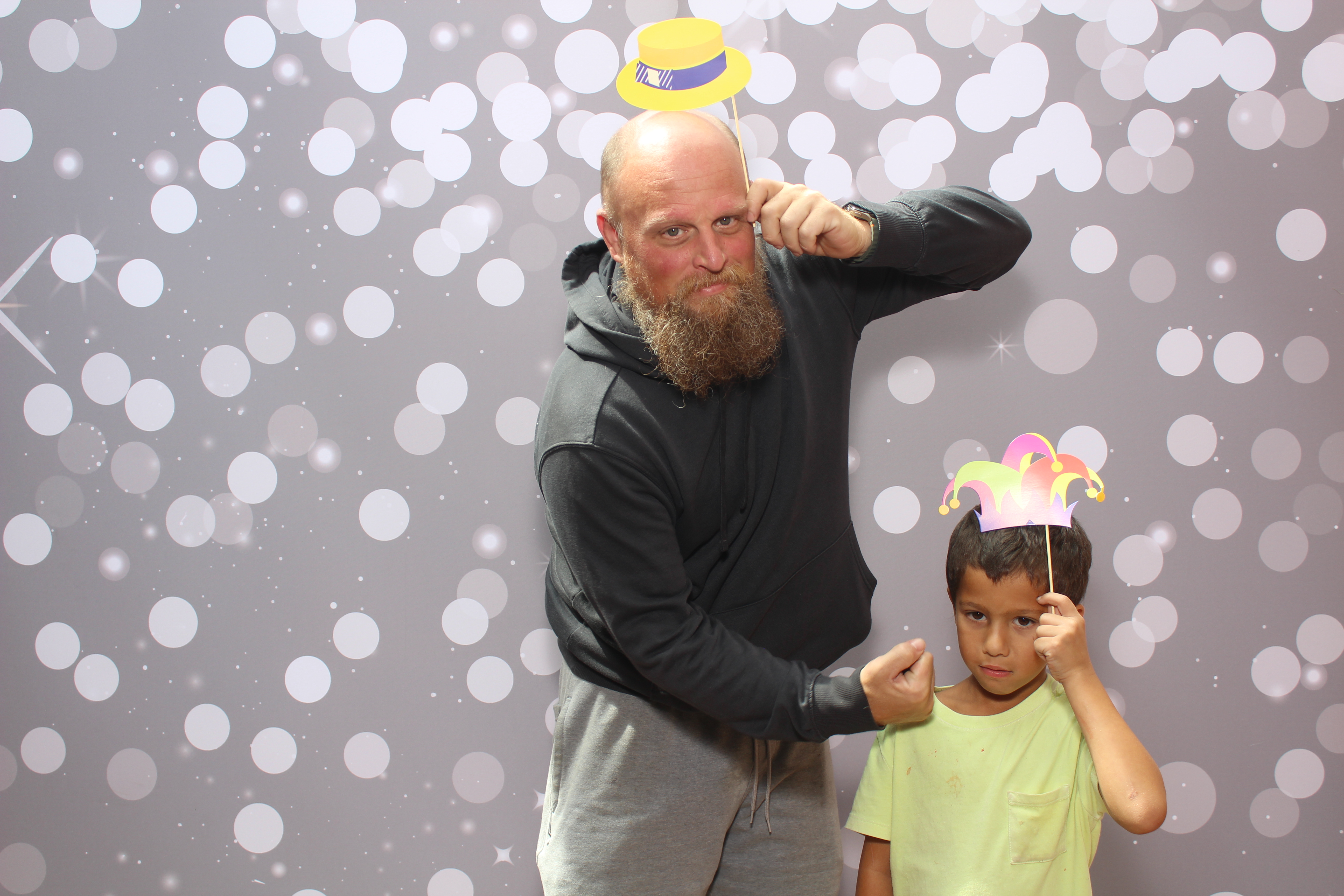 Grandparent's Day | View more photos from the event at gallery.photoboothcincy.com/u/PhotoBoothCincy/Grandparents-Day