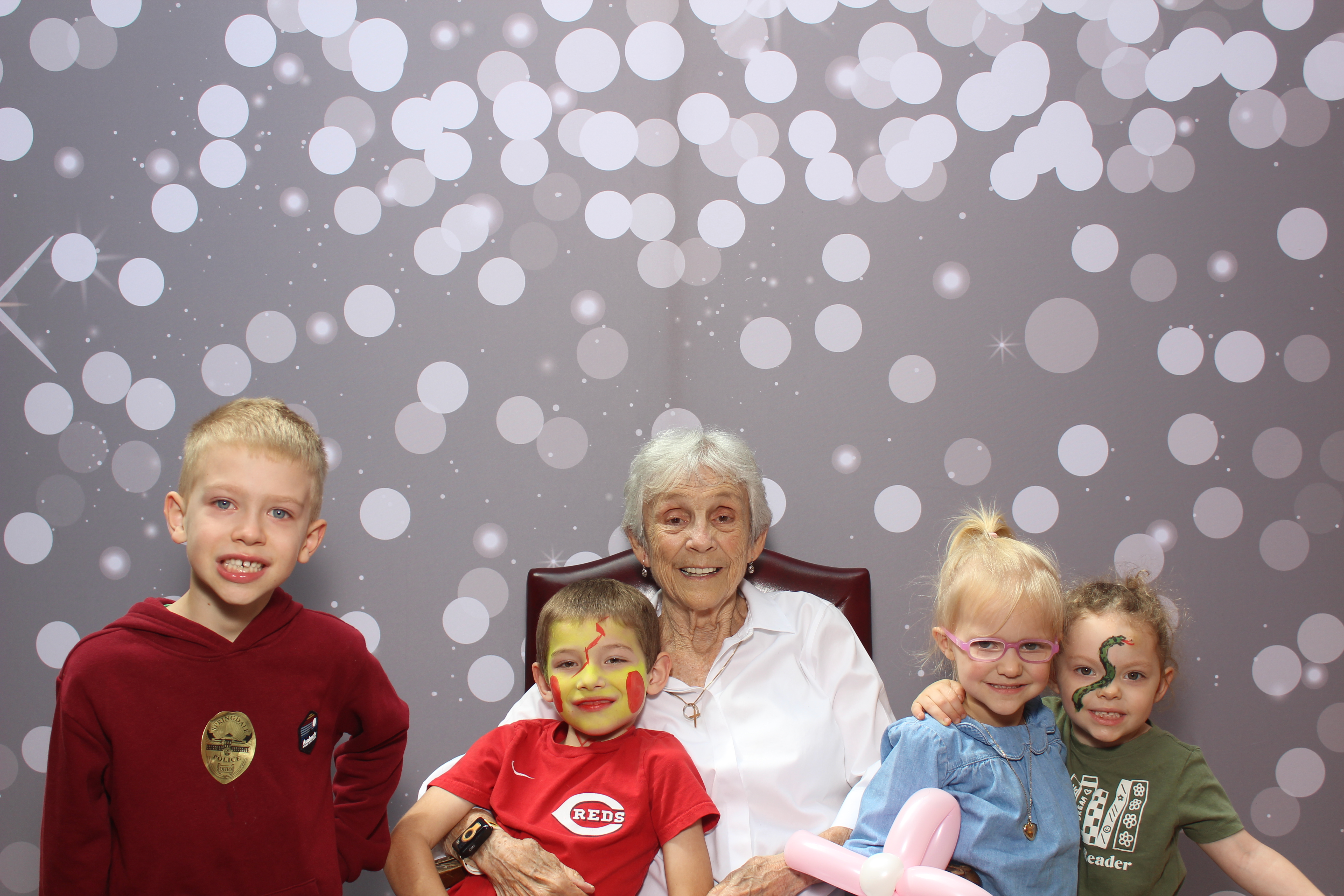 Grandparent's Day | View more photos from the event at gallery.photoboothcincy.com/u/PhotoBoothCincy/Grandparents-Day