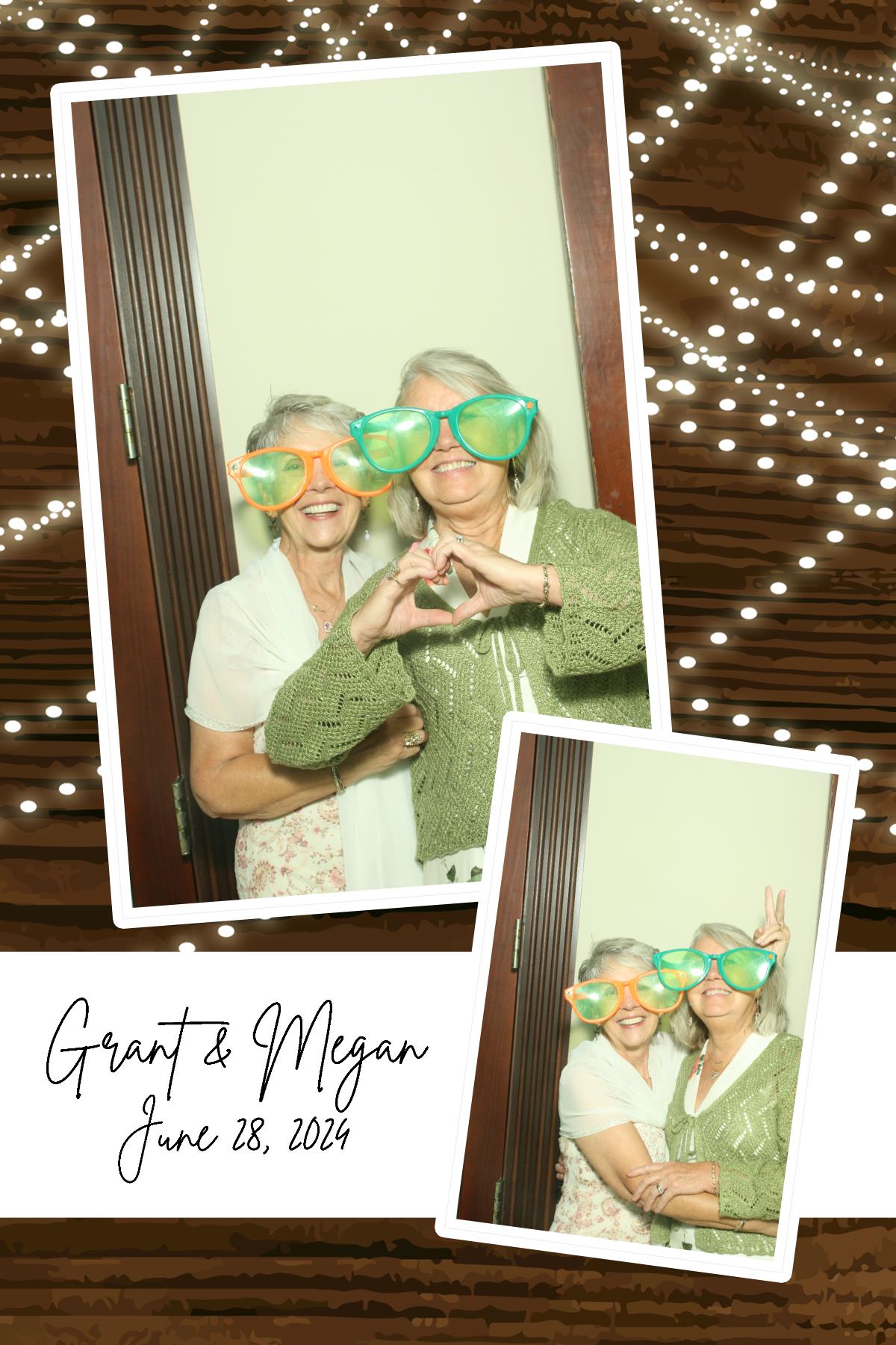 Grant & Megan | View more photos from the event at gallery.photoboothcincy.com/u/PhotoBoothCincy/Grant-Megan