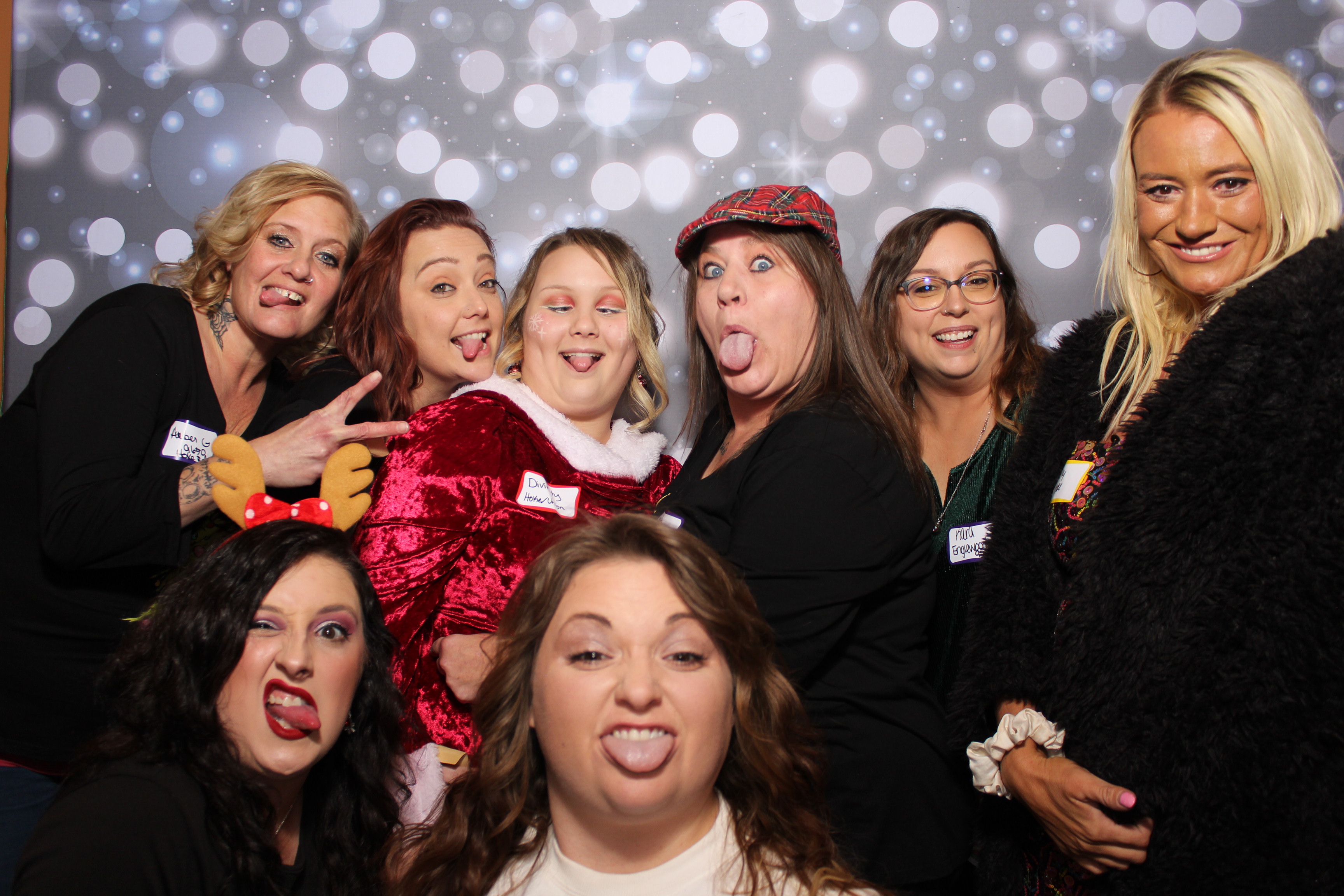 Great Clips Holiday Party | View more photos from the event at gallery.photoboothcincy.com/u/PhotoBoothCincy/Great-Clips-Holiday-Party