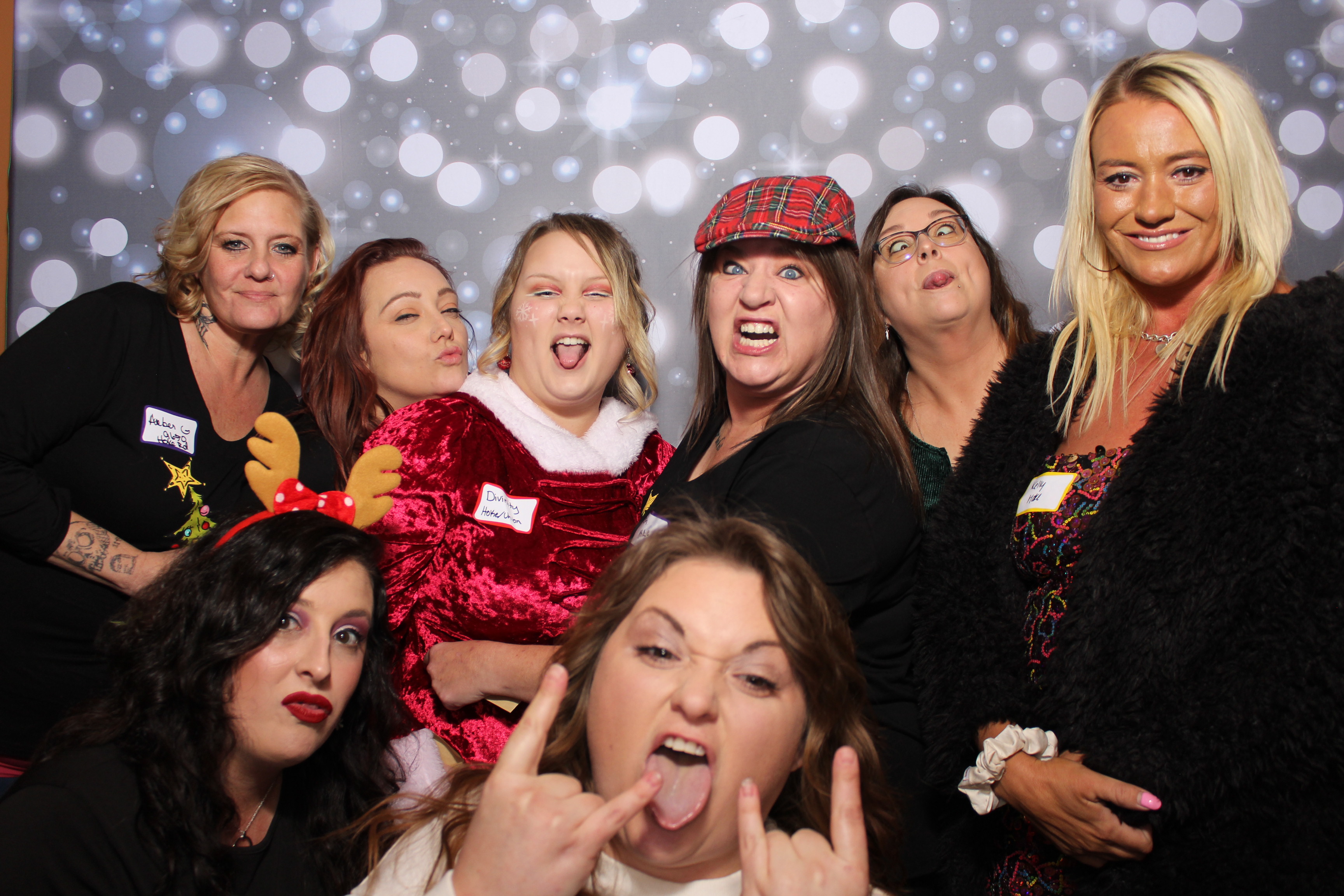 Great Clips Holiday Party | View more photos from the event at gallery.photoboothcincy.com/u/PhotoBoothCincy/Great-Clips-Holiday-Party
