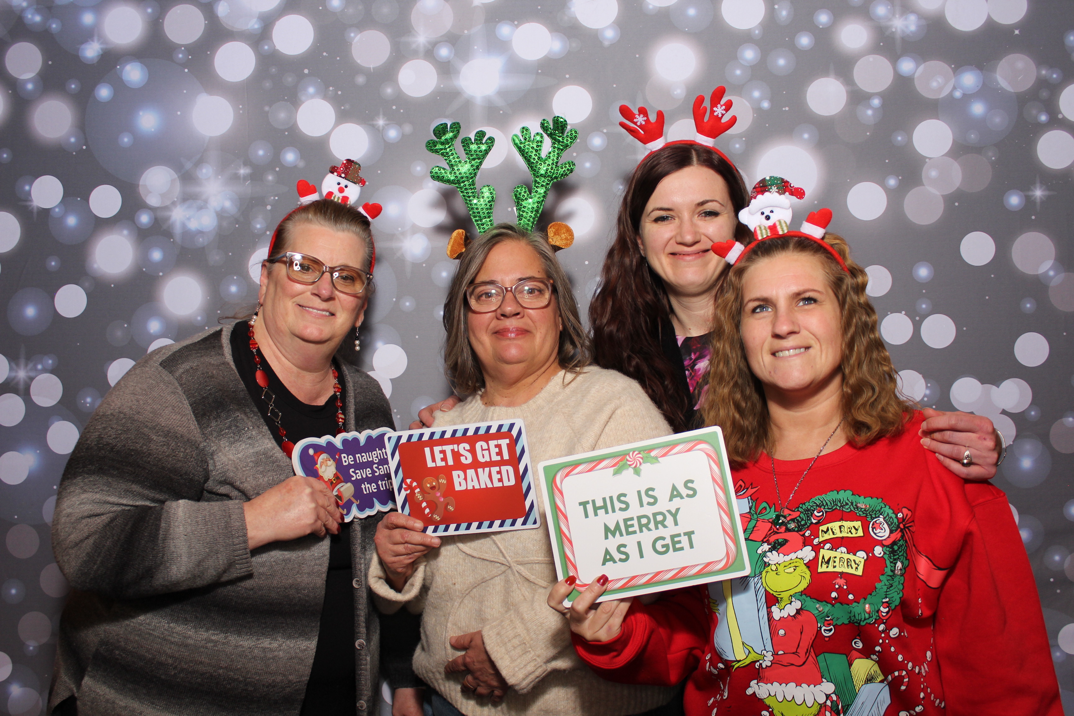 Great Clips Holiday Party | View more photos from the event at gallery.photoboothcincy.com/u/PhotoBoothCincy/Great-Clips-Holiday-Party