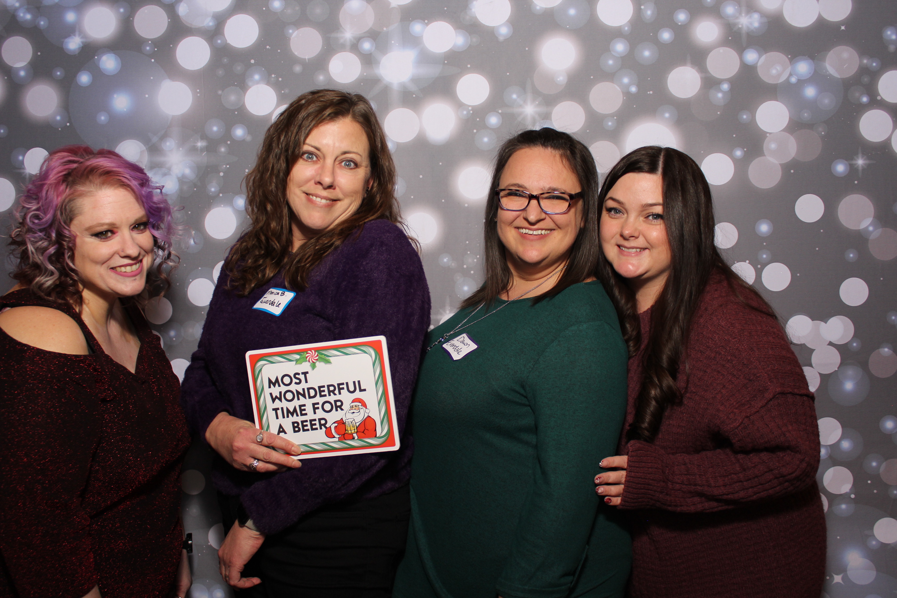 Great Clips Holiday Party | View more photos from the event at gallery.photoboothcincy.com/u/PhotoBoothCincy/Great-Clips-Holiday-Party