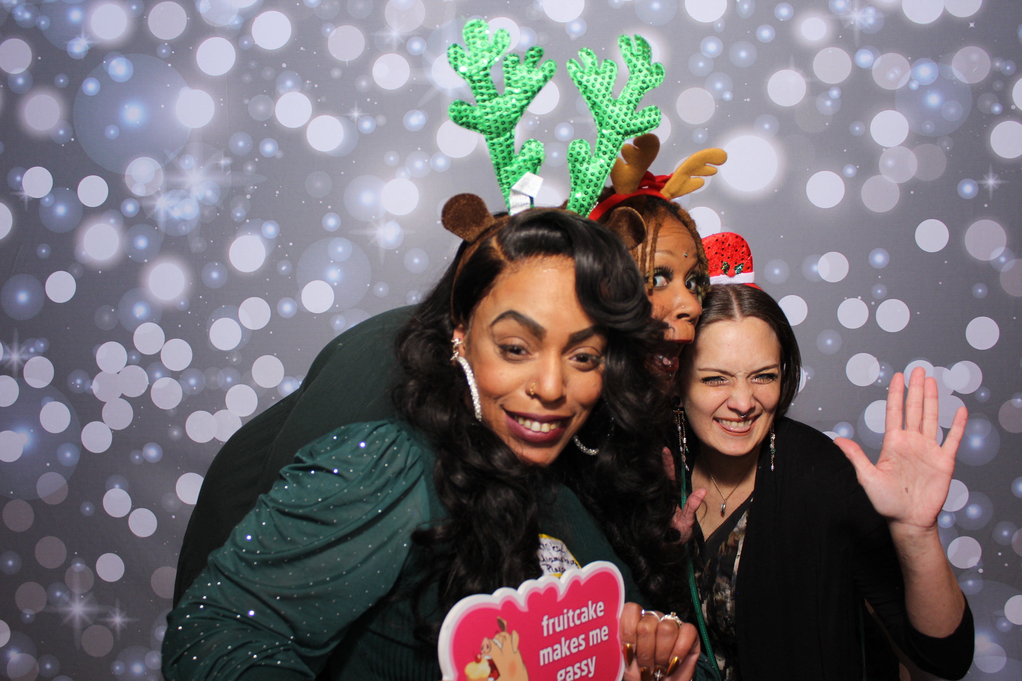 Great Clips Holiday Party | View more photos from the event at gallery.photoboothcincy.com/u/PhotoBoothCincy/Great-Clips-Holiday-Party