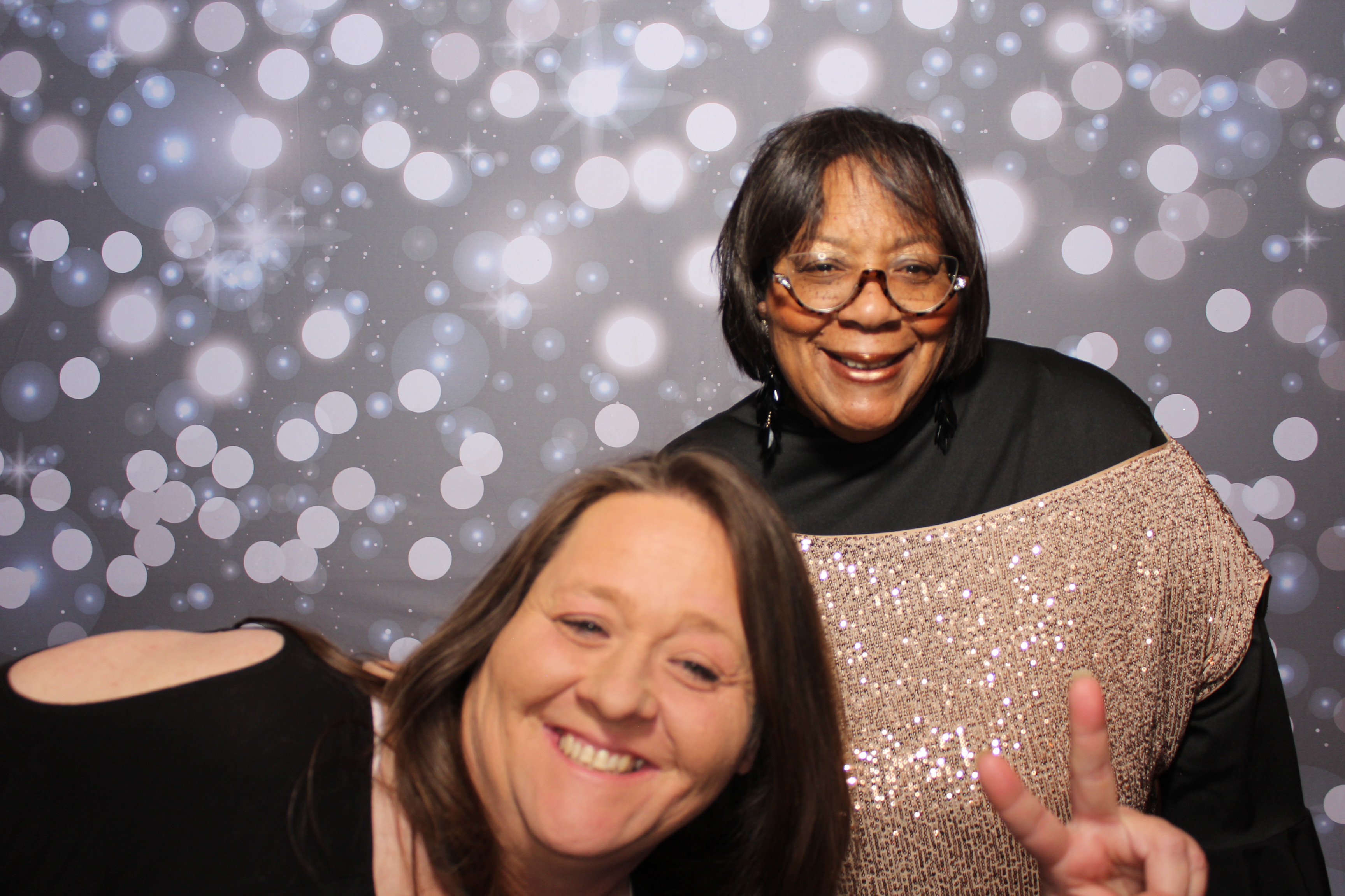 Great Clips Holiday Party | View more photos from the event at gallery.photoboothcincy.com/u/PhotoBoothCincy/Great-Clips-Holiday-Party