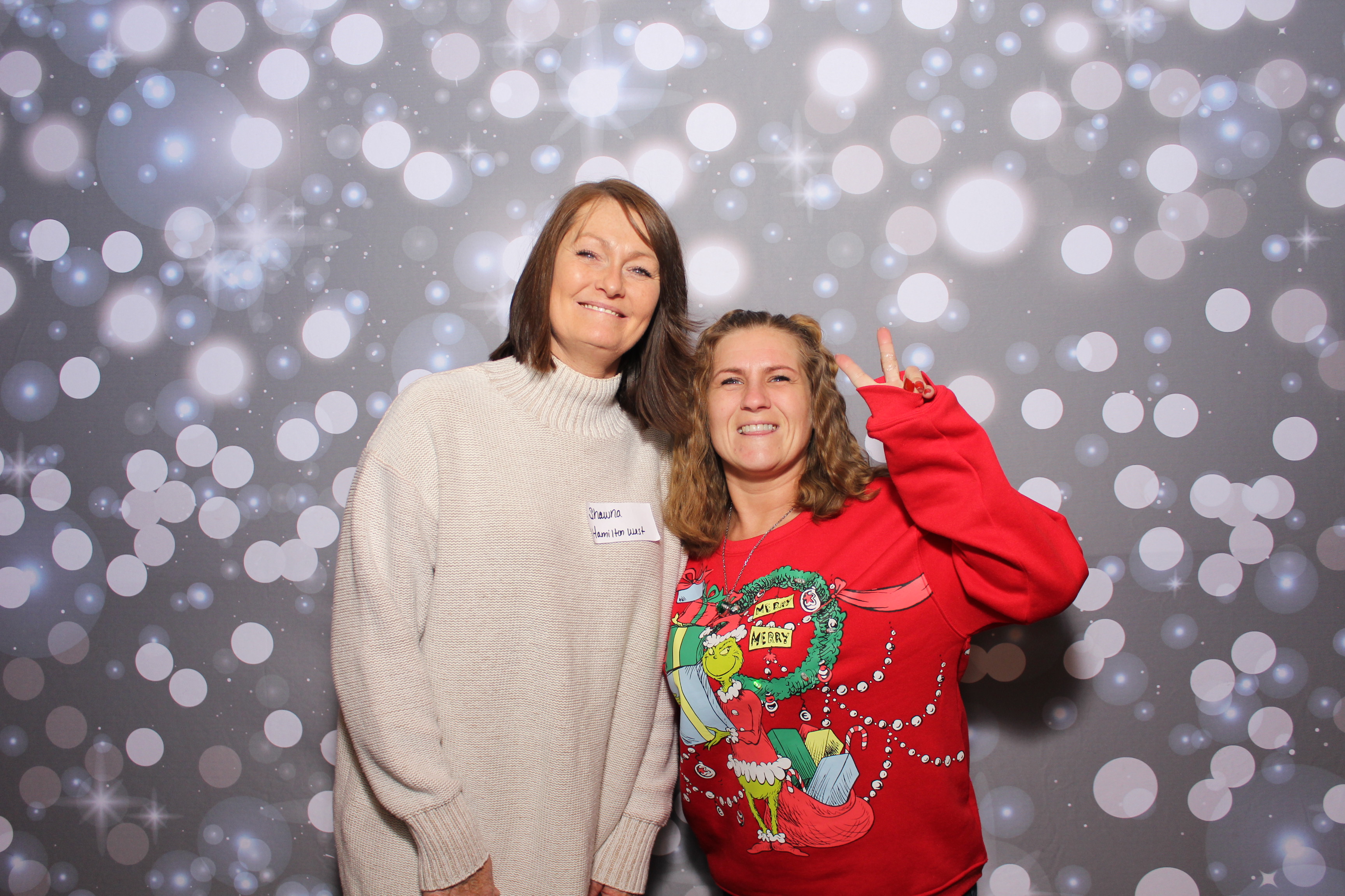 Great Clips Holiday Party | View more photos from the event at gallery.photoboothcincy.com/u/PhotoBoothCincy/Great-Clips-Holiday-Party