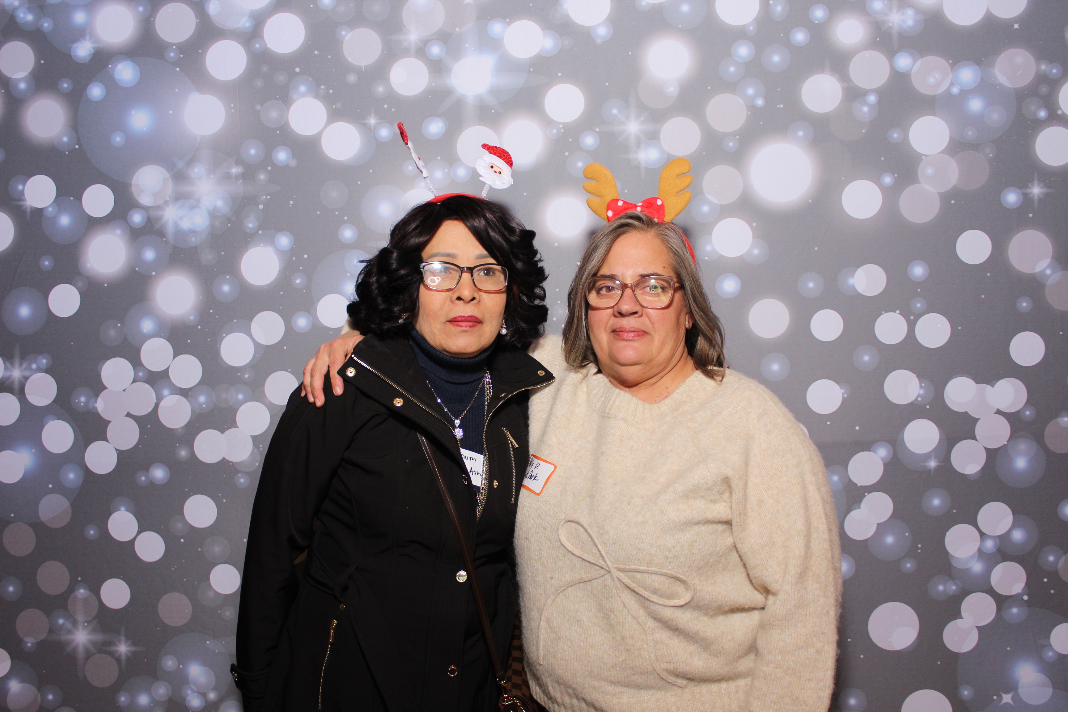 Great Clips Holiday Party | View more photos from the event at gallery.photoboothcincy.com/u/PhotoBoothCincy/Great-Clips-Holiday-Party
