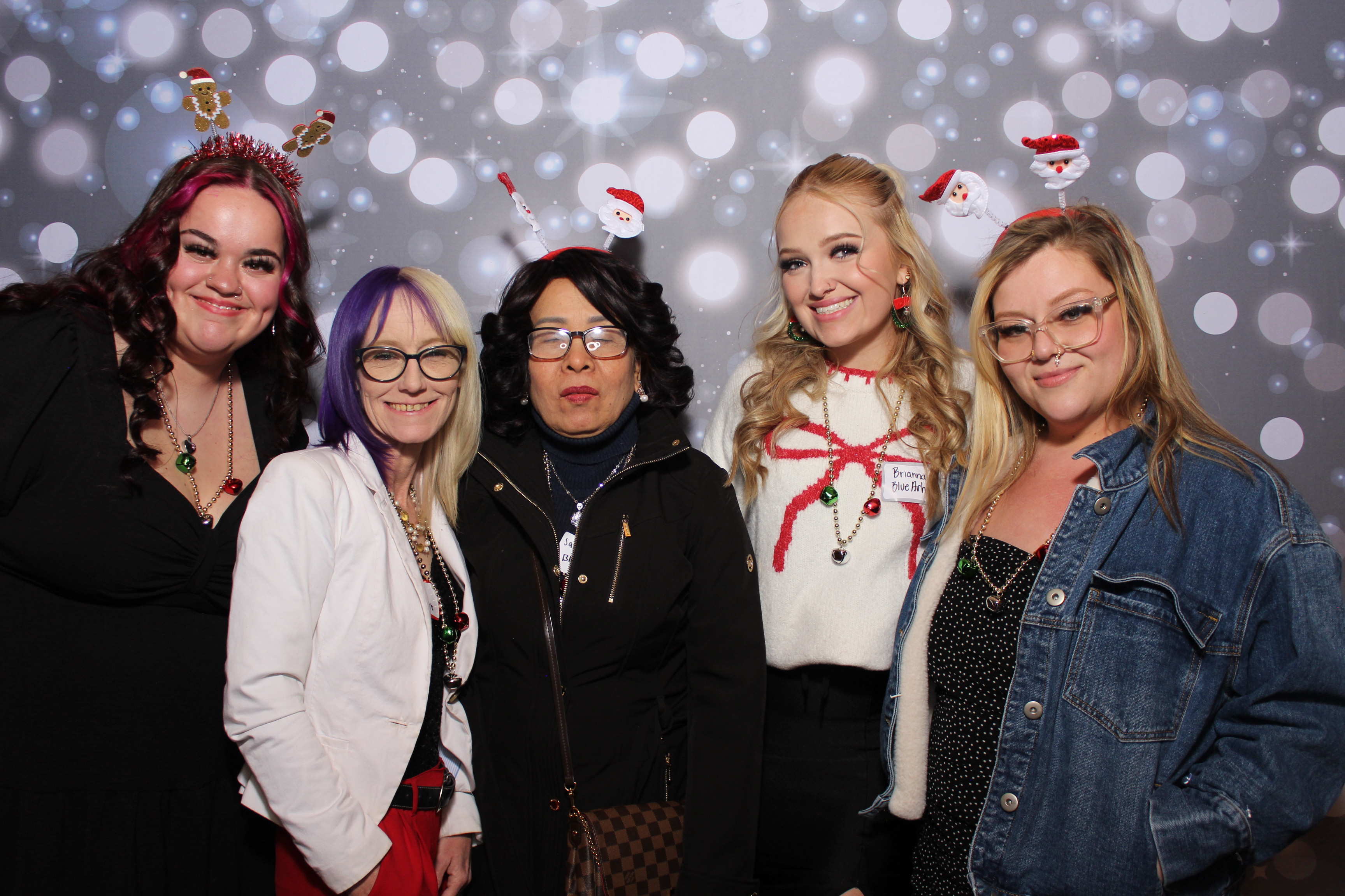 Great Clips Holiday Party | View more photos from the event at gallery.photoboothcincy.com/u/PhotoBoothCincy/Great-Clips-Holiday-Party