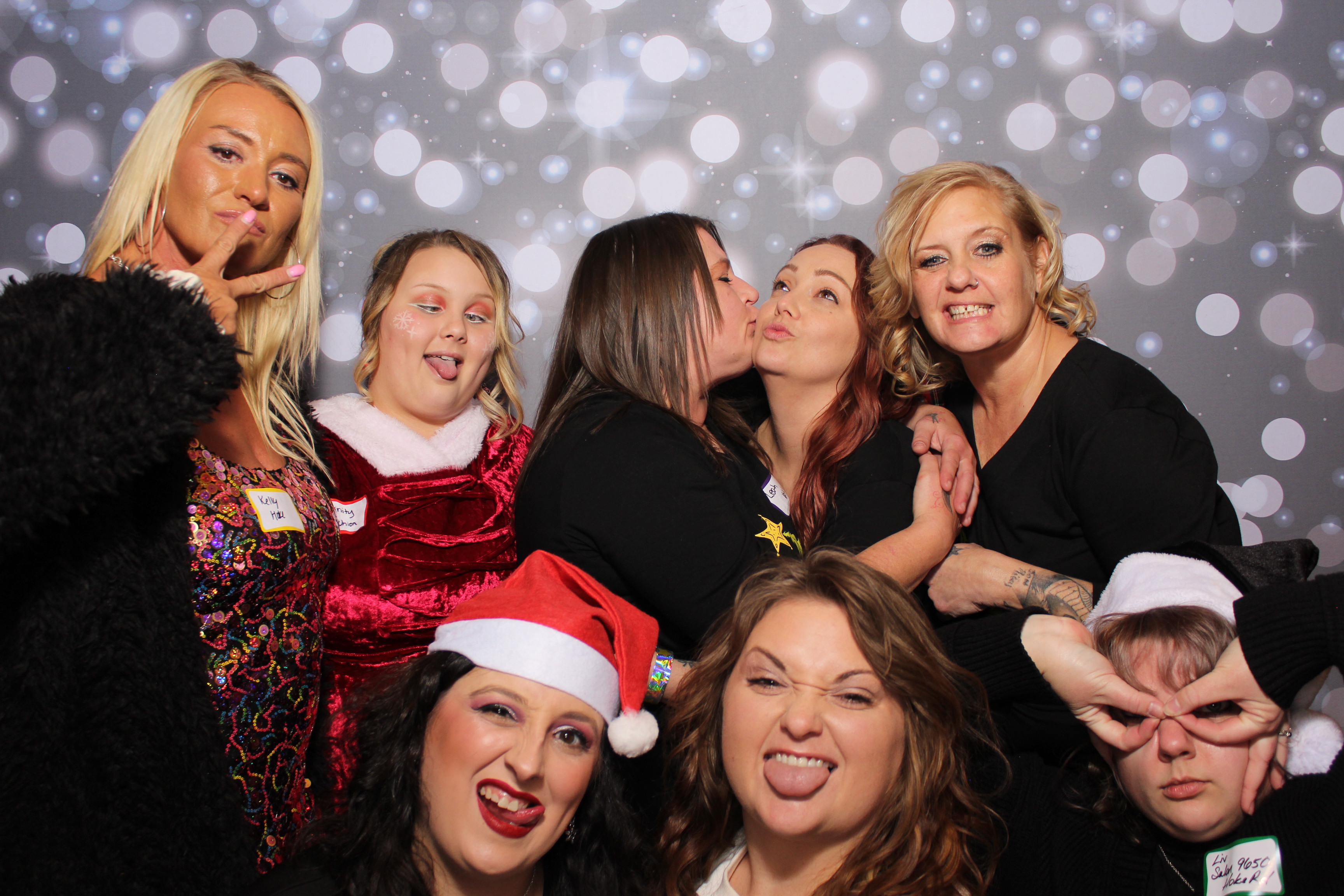 Great Clips Holiday Party | View more photos from the event at gallery.photoboothcincy.com/u/PhotoBoothCincy/Great-Clips-Holiday-Party
