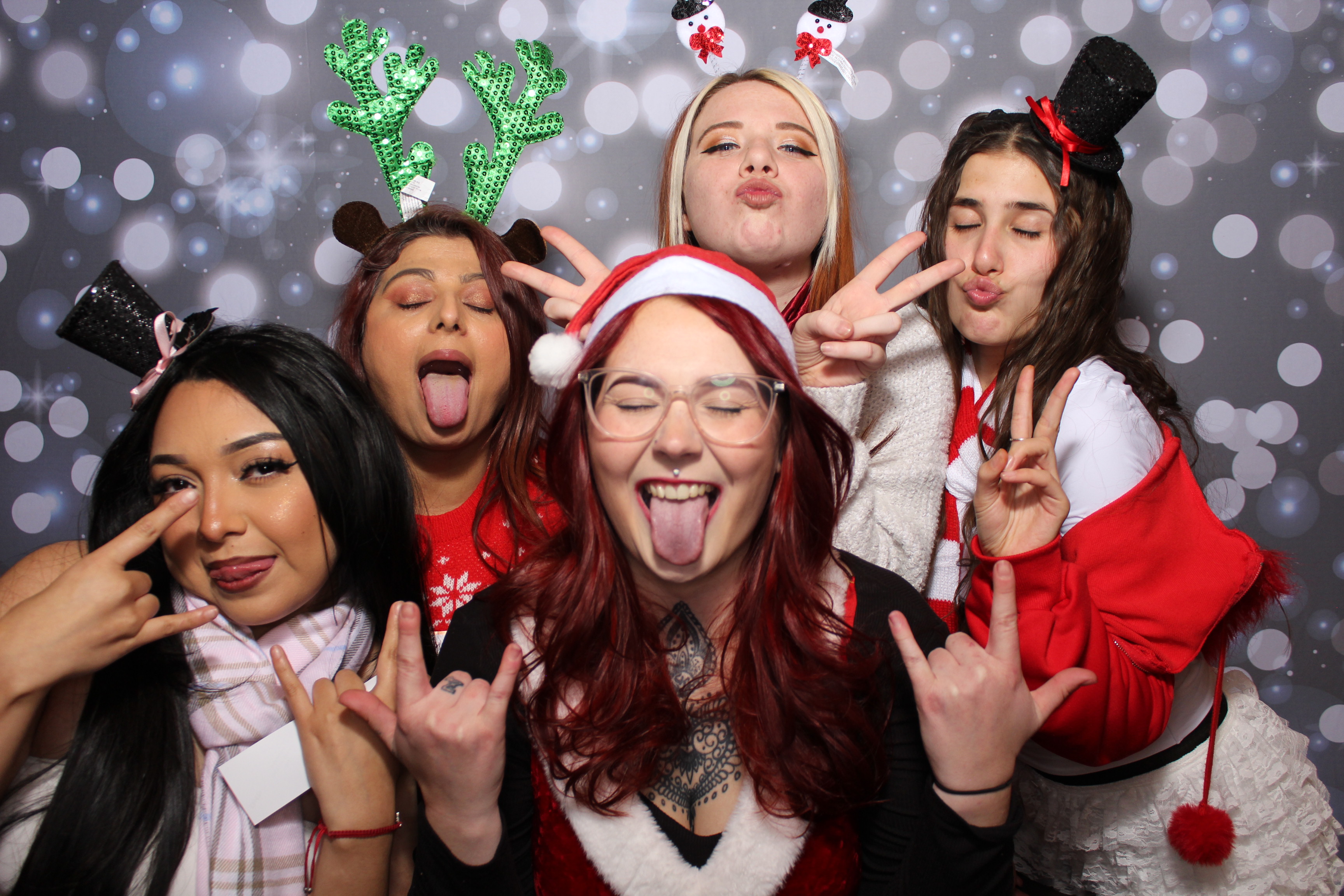 Great Clips Holiday Party | View more photos from the event at gallery.photoboothcincy.com/u/PhotoBoothCincy/Great-Clips-Holiday-Party