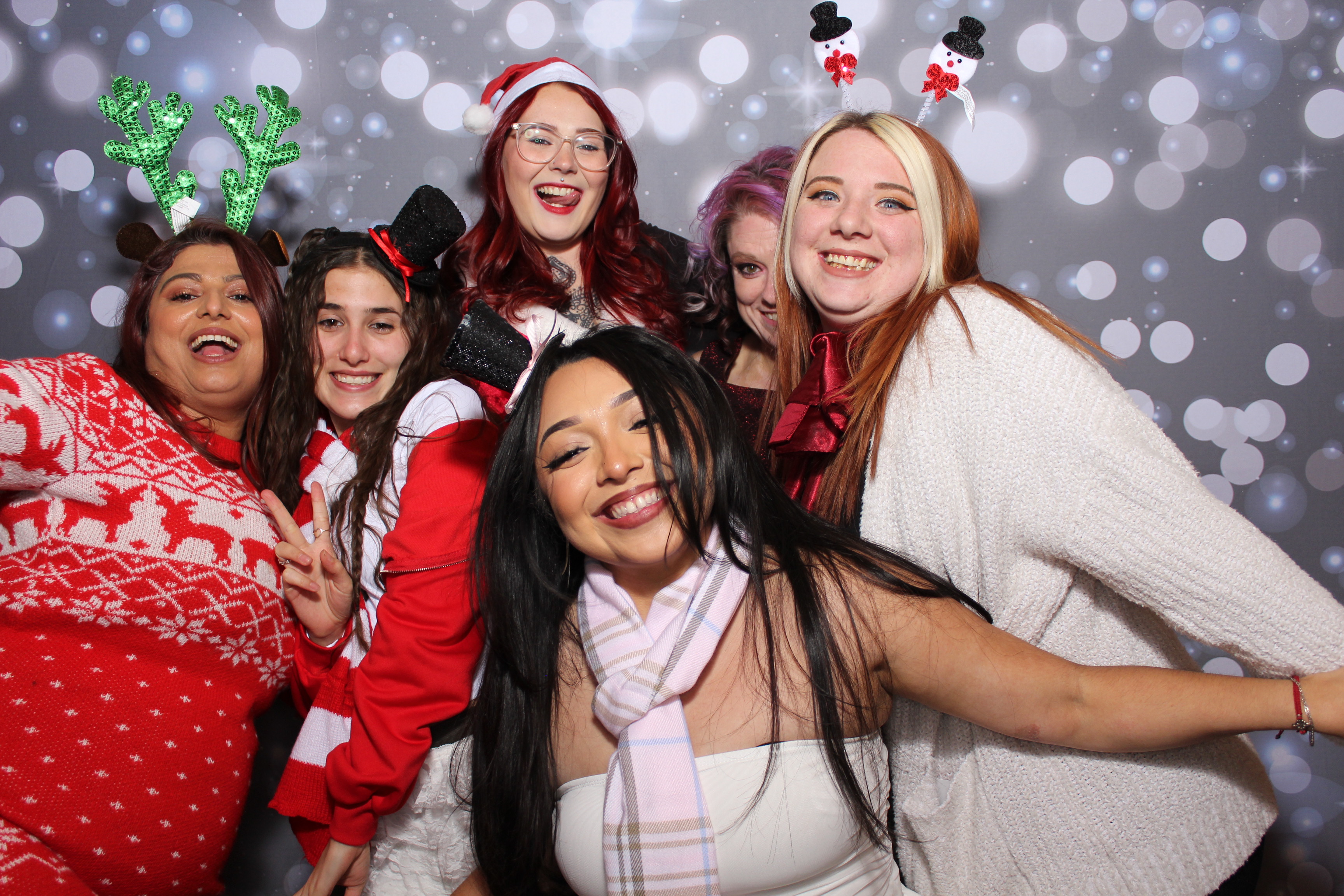 Great Clips Holiday Party | View more photos from the event at gallery.photoboothcincy.com/u/PhotoBoothCincy/Great-Clips-Holiday-Party
