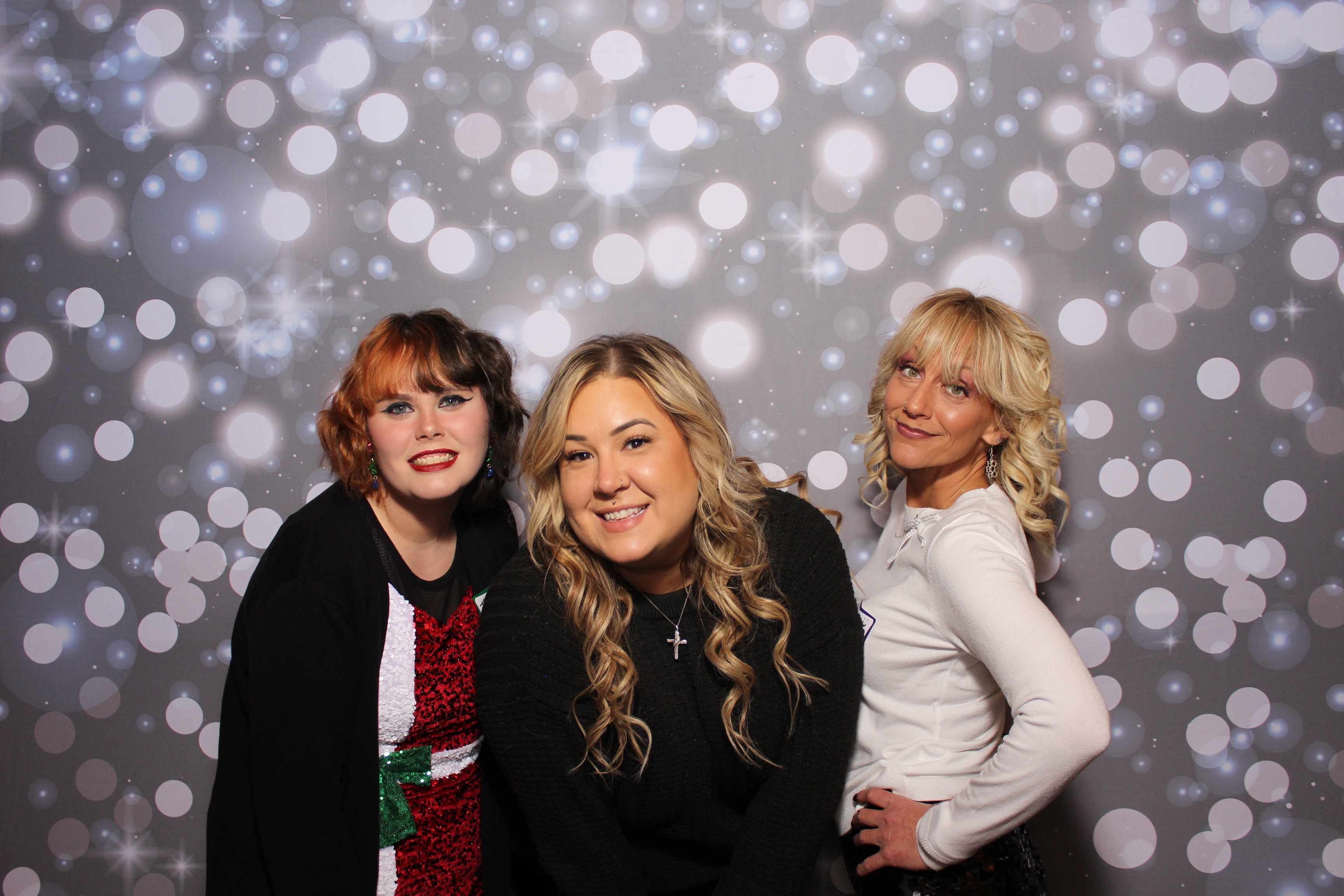 Great Clips Holiday Party | View more photos from the event at gallery.photoboothcincy.com/u/PhotoBoothCincy/Great-Clips-Holiday-Party