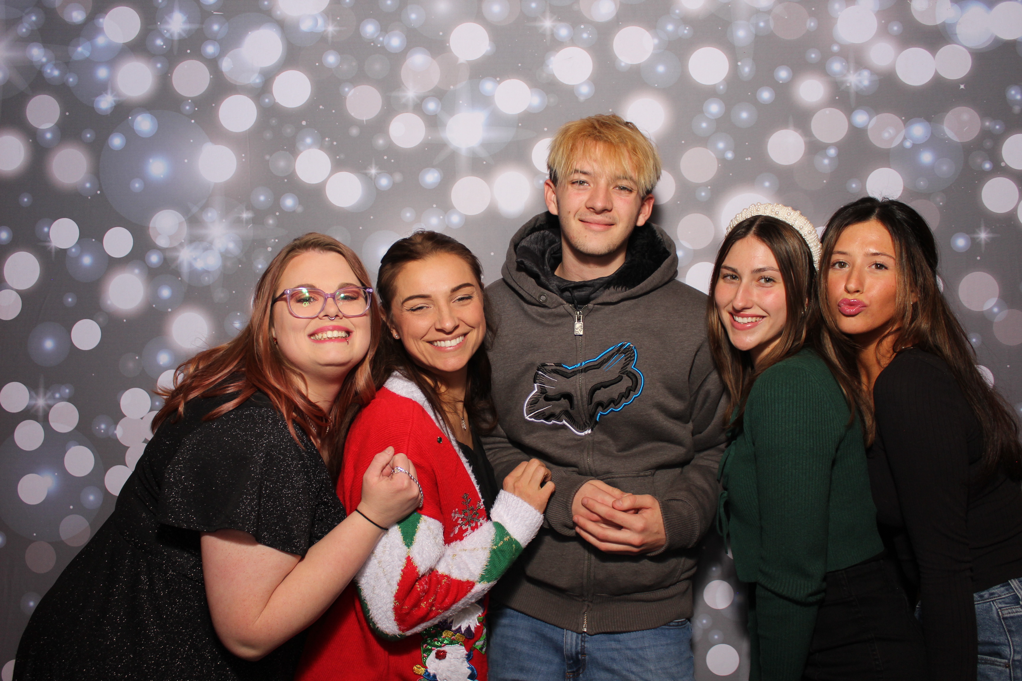 Great Clips Holiday Party | View more photos from the event at gallery.photoboothcincy.com/u/PhotoBoothCincy/Great-Clips-Holiday-Party