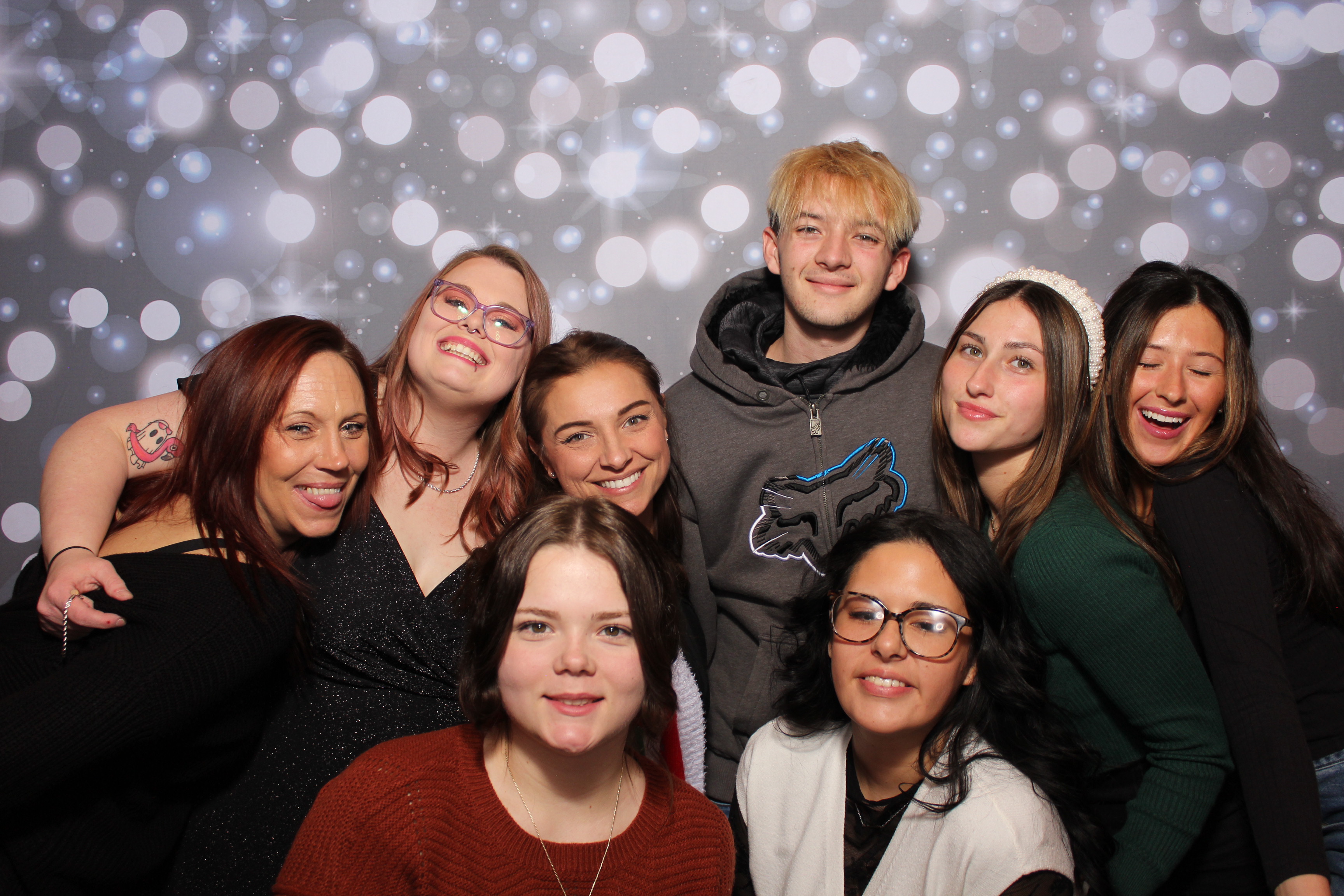 Great Clips Holiday Party | View more photos from the event at gallery.photoboothcincy.com/u/PhotoBoothCincy/Great-Clips-Holiday-Party