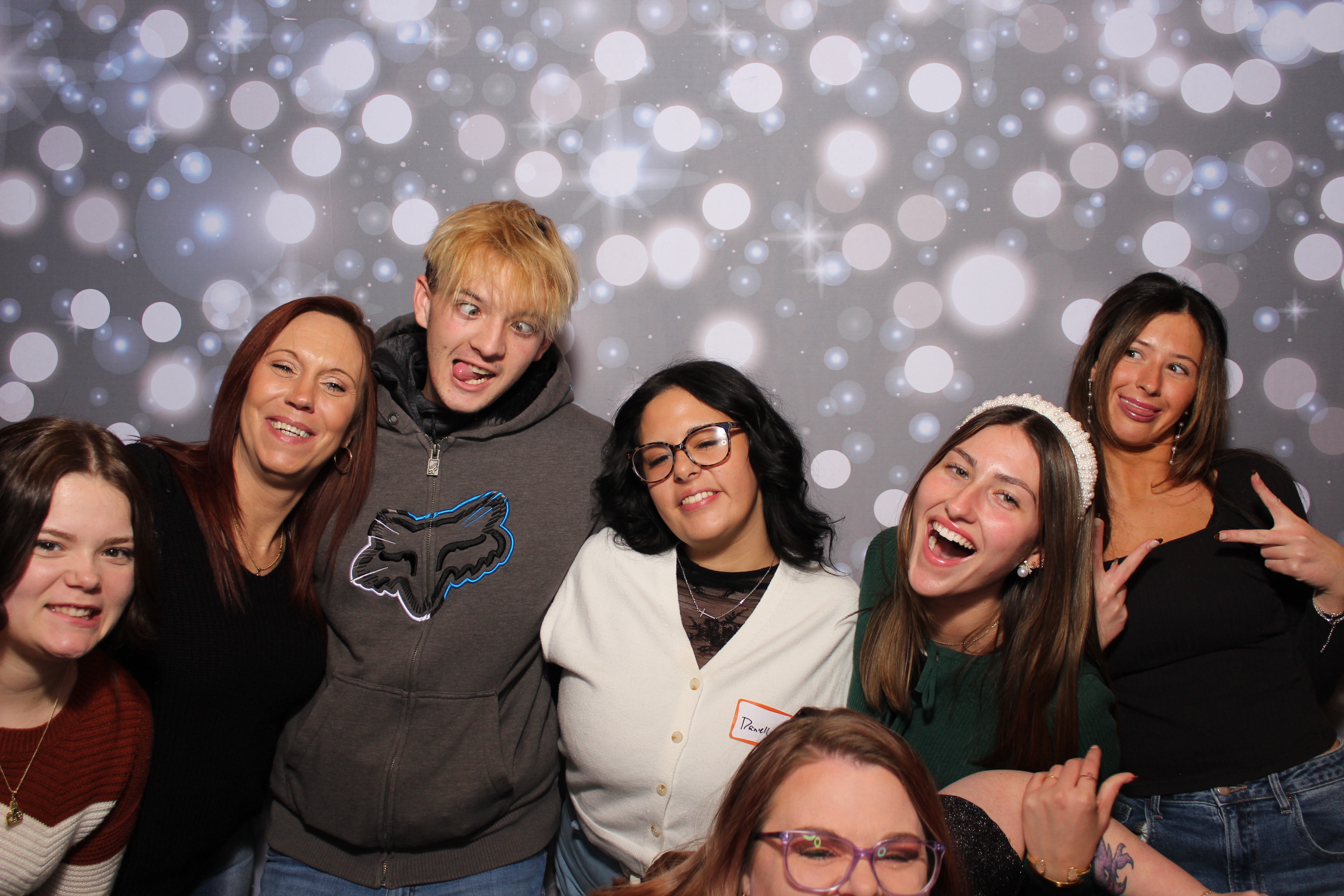 Great Clips Holiday Party | View more photos from the event at gallery.photoboothcincy.com/u/PhotoBoothCincy/Great-Clips-Holiday-Party