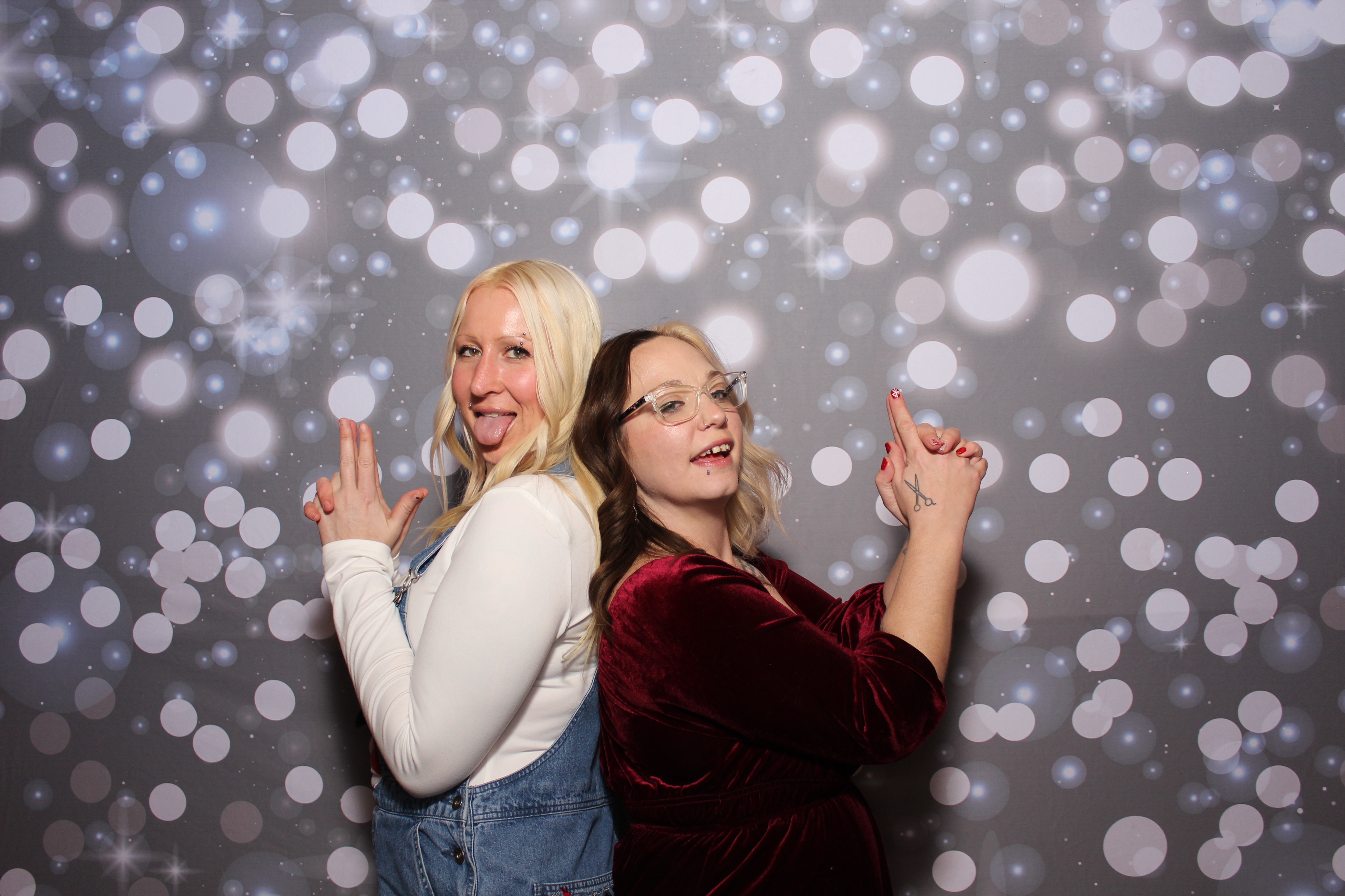 Great Clips Holiday Party | View more photos from the event at gallery.photoboothcincy.com/u/PhotoBoothCincy/Great-Clips-Holiday-Party