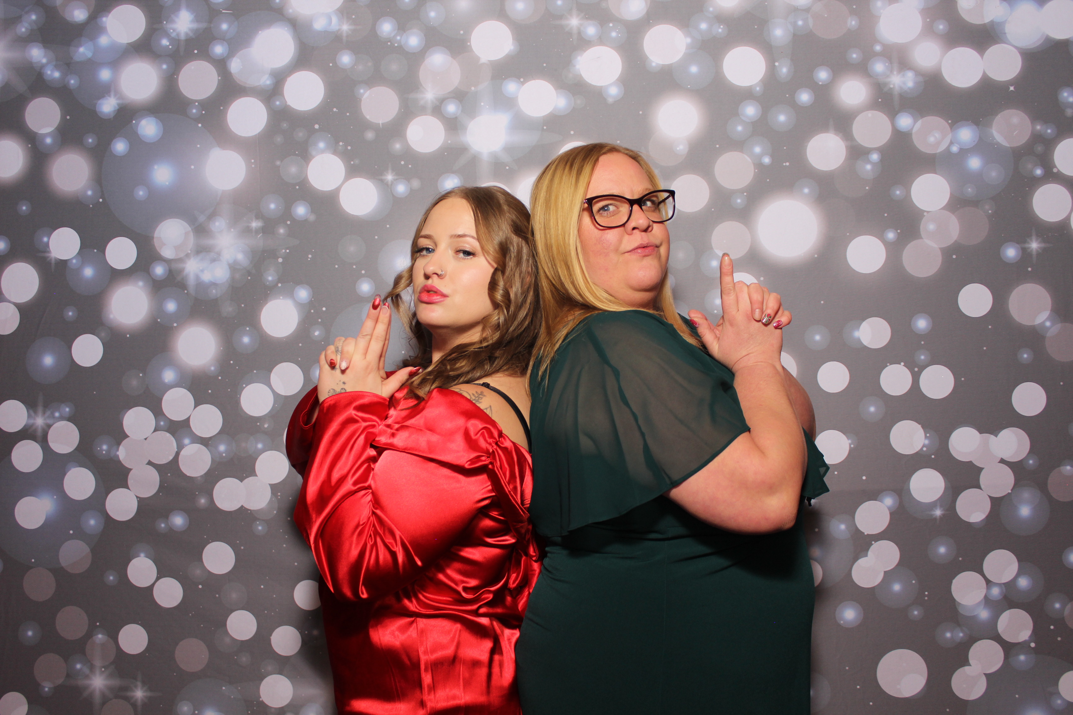 Great Clips Holiday Party | View more photos from the event at gallery.photoboothcincy.com/u/PhotoBoothCincy/Great-Clips-Holiday-Party