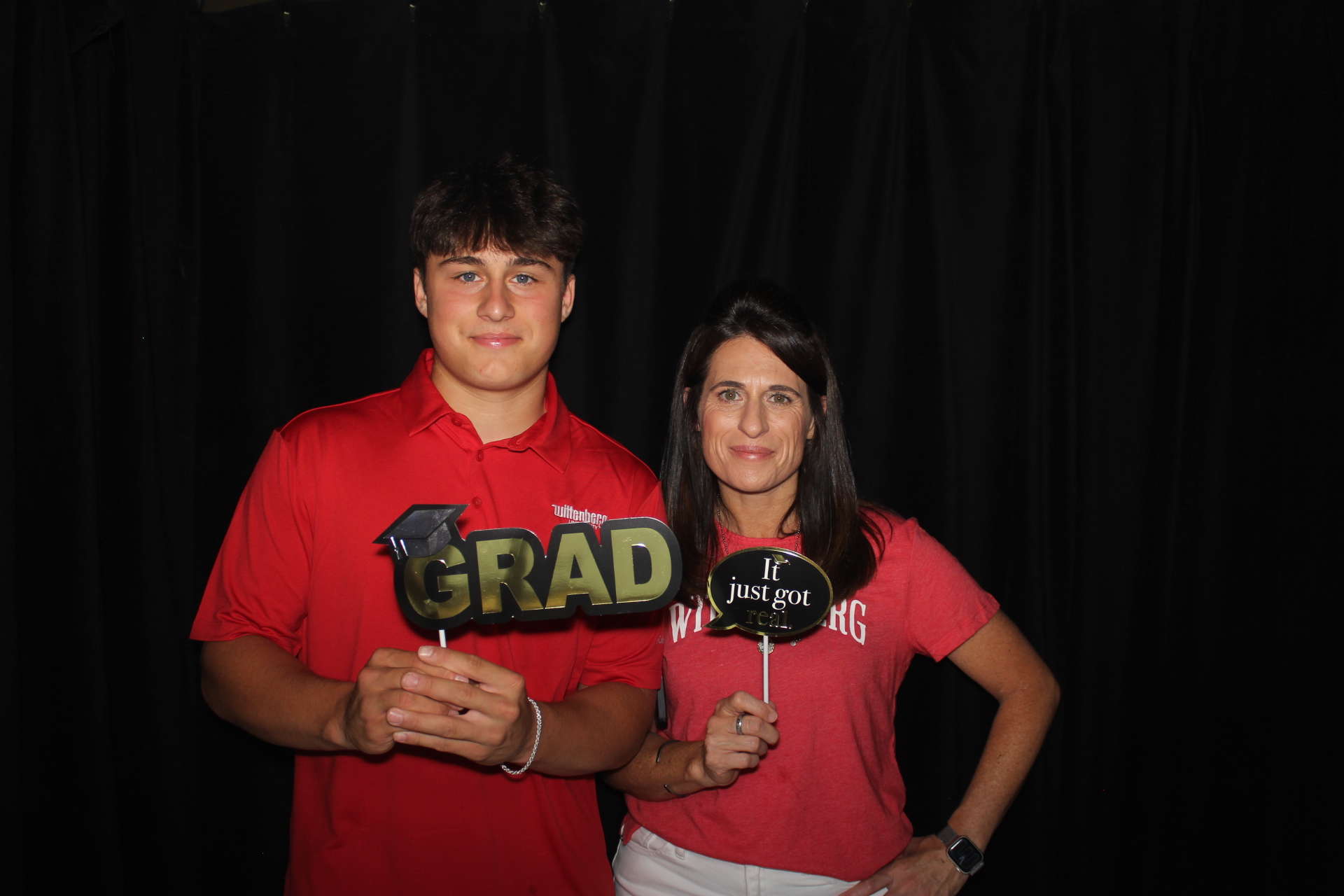 Greenview Graduates | View more photos from the event at gallery.photoboothcincy.com/u/PhotoBoothCincy/Greenview-Graduates