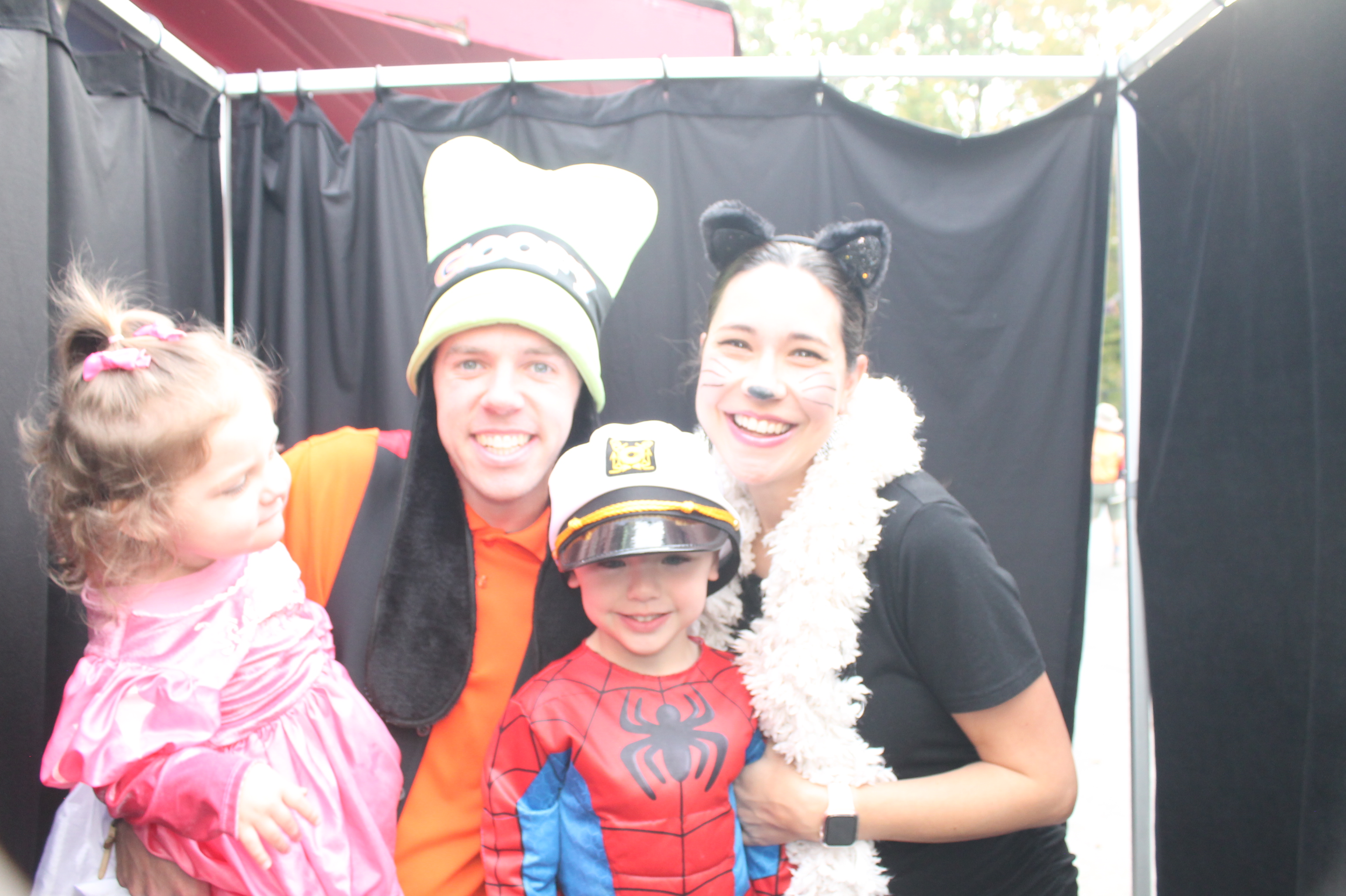 Guardian Angels Monster Mash | View more photos from the event at gallery.photoboothcincy.com/u/PhotoBoothCincy/Guardian-Angels-Monster-Mash