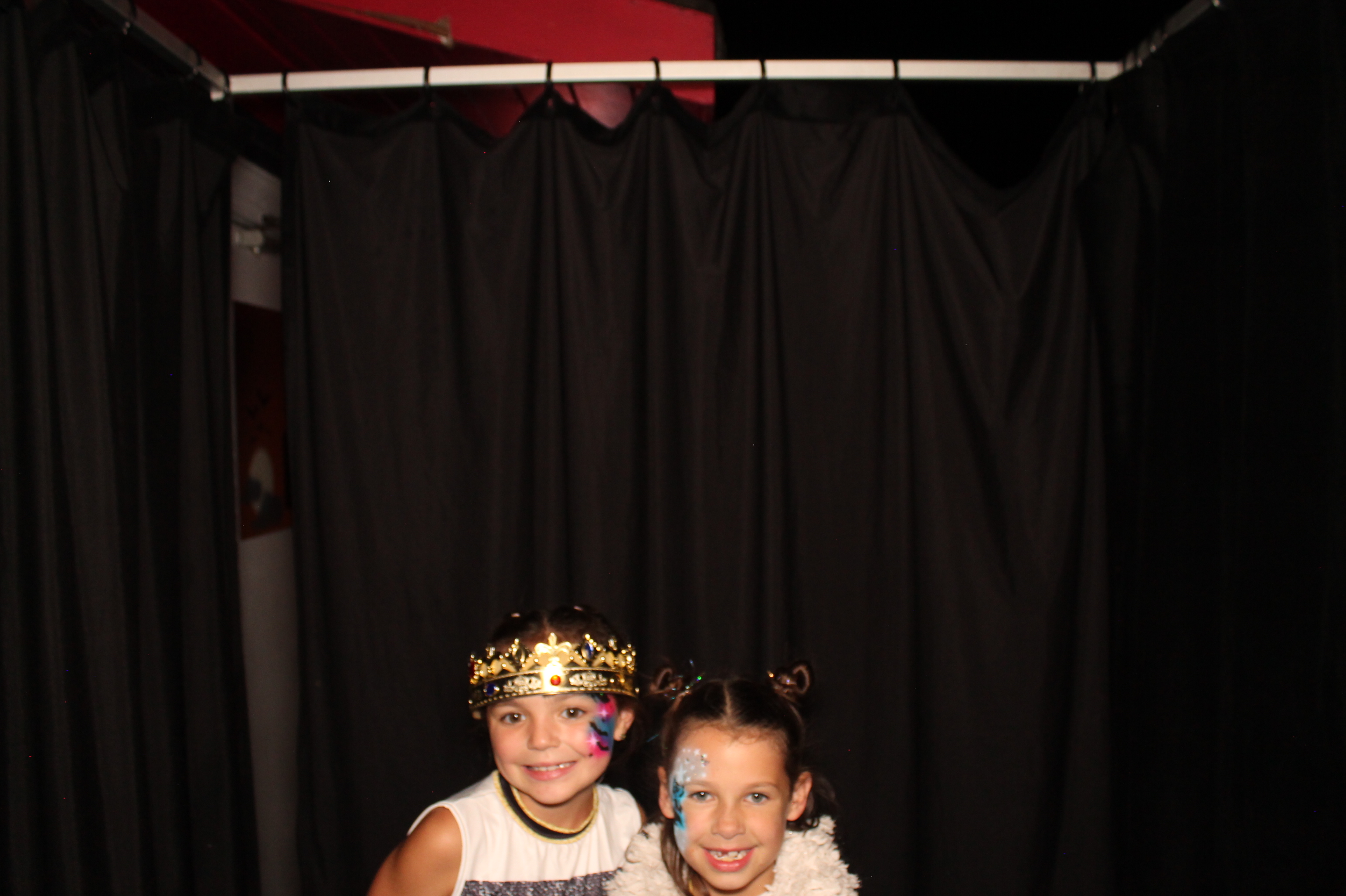 Guardian Angels Monster Mash | View more photos from the event at gallery.photoboothcincy.com/u/PhotoBoothCincy/Guardian-Angels-Monster-Mash