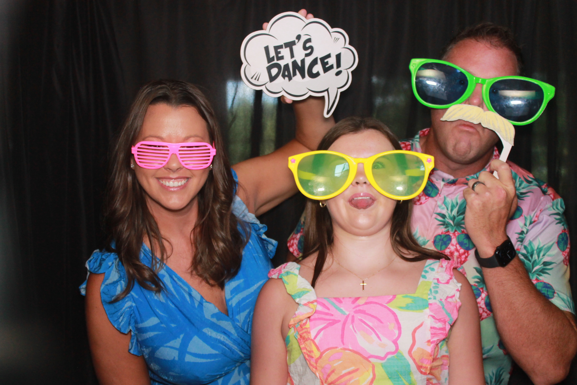 HMS Canteen | View more photos from the event at gallery.photoboothcincy.com/u/PhotoBoothCincy/HMS-Canteen