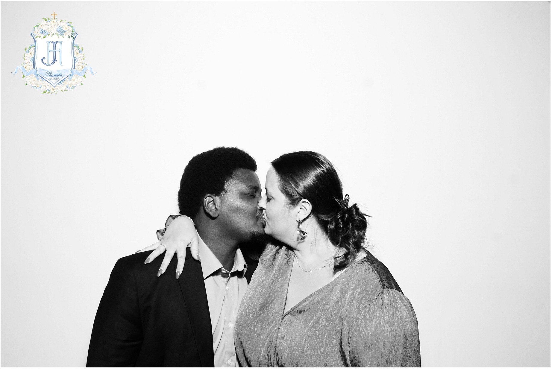 Haley & Jake | View more photos from the event at gallery.photoboothcincy.com/u/PhotoBoothCincy/Haley-Jake