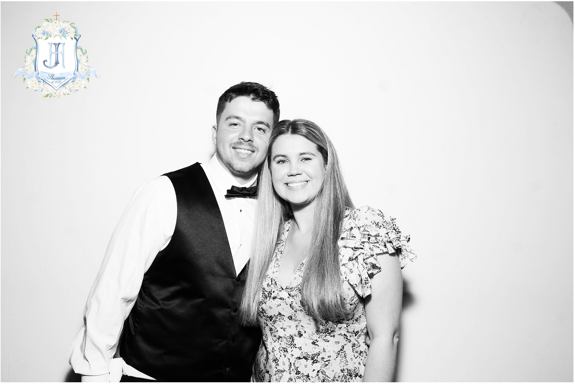 Haley & Jake | View more photos from the event at gallery.photoboothcincy.com/u/PhotoBoothCincy/Haley-Jake