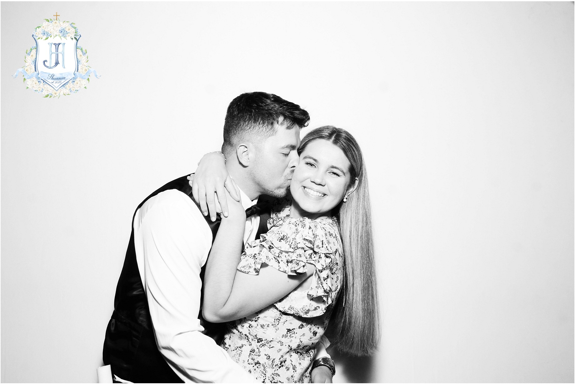 Haley & Jake | View more photos from the event at gallery.photoboothcincy.com/u/PhotoBoothCincy/Haley-Jake