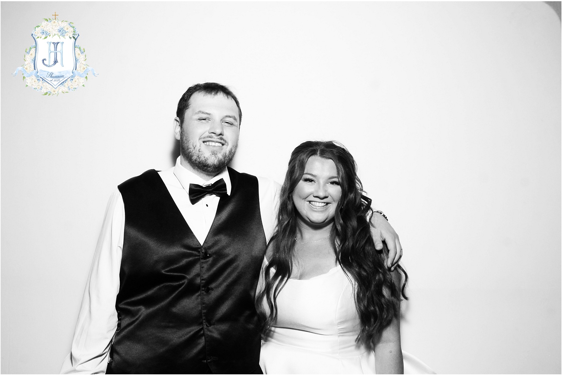 Haley & Jake | View more photos from the event at gallery.photoboothcincy.com/u/PhotoBoothCincy/Haley-Jake