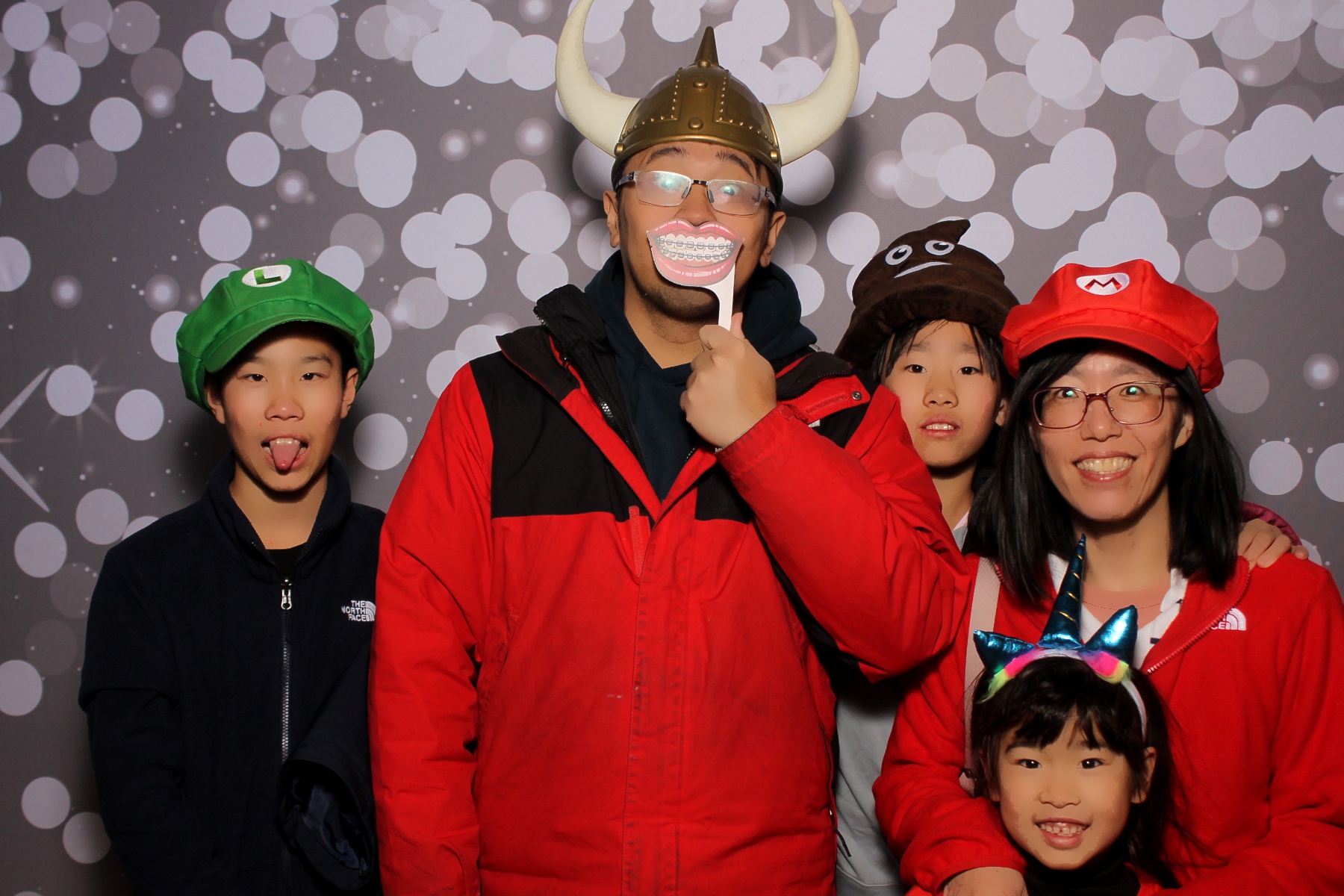 Hamilton twp maineville treelighting | View more photos from the event at gallery.photoboothcincy.com/u/PhotoBoothCincy/Hamilton-twp-maineville-treelighting