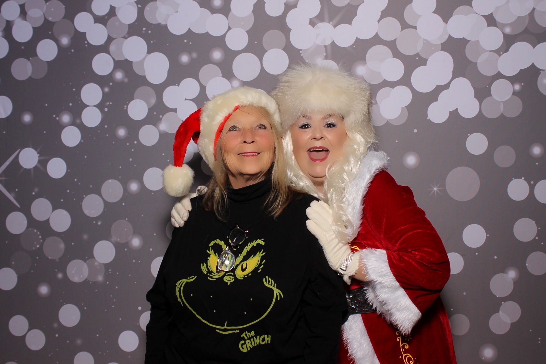 Hamilton twp maineville treelighting | View more photos from the event at gallery.photoboothcincy.com/u/PhotoBoothCincy/Hamilton-twp-maineville-treelighting