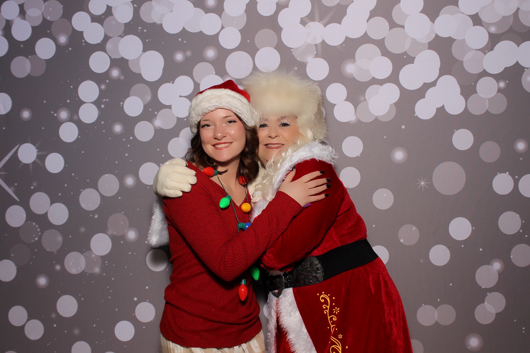 Hamilton twp maineville treelighting | View more photos from the event at gallery.photoboothcincy.com/u/PhotoBoothCincy/Hamilton-twp-maineville-treelighting