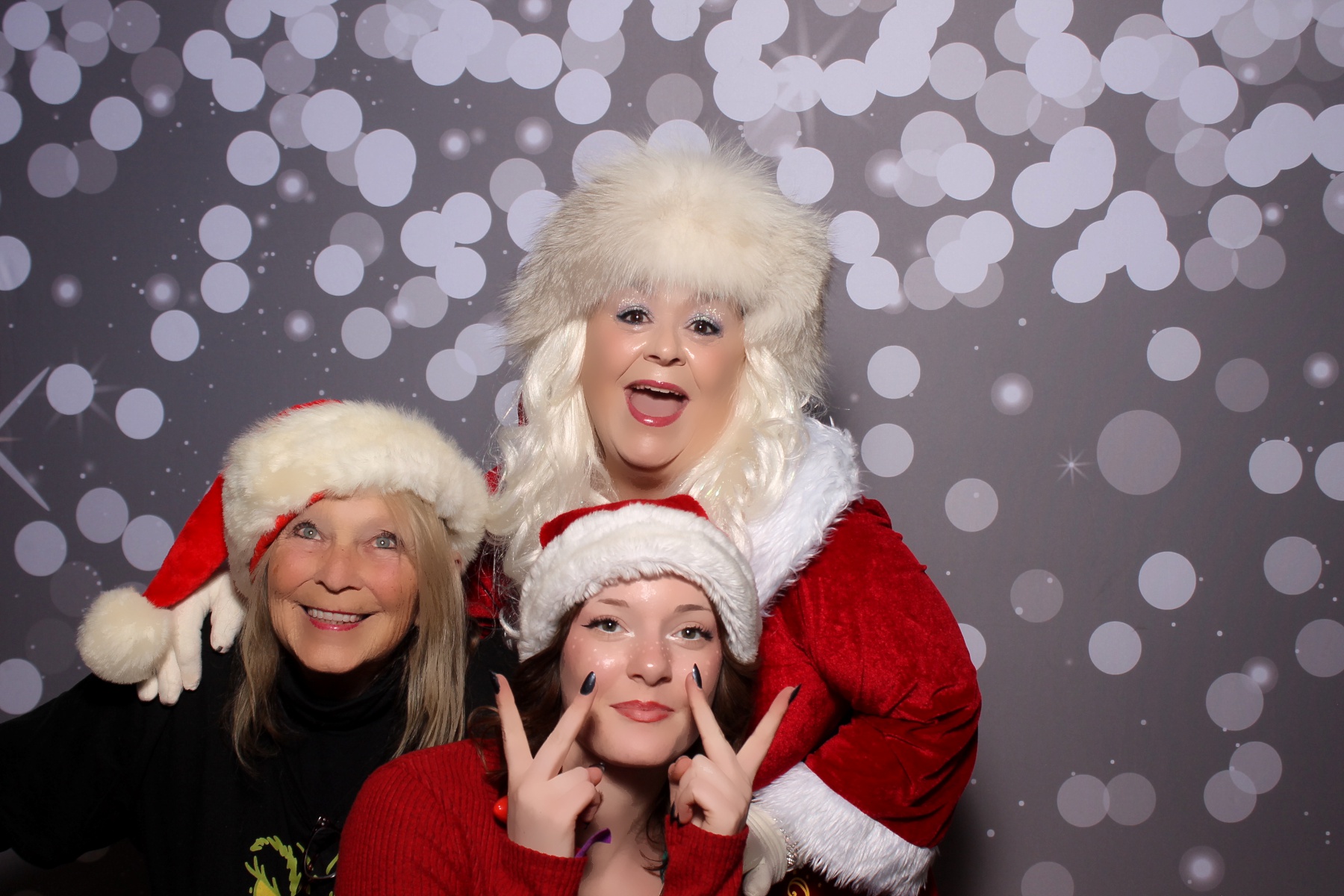 Hamilton twp maineville treelighting | View more photos from the event at gallery.photoboothcincy.com/u/PhotoBoothCincy/Hamilton-twp-maineville-treelighting